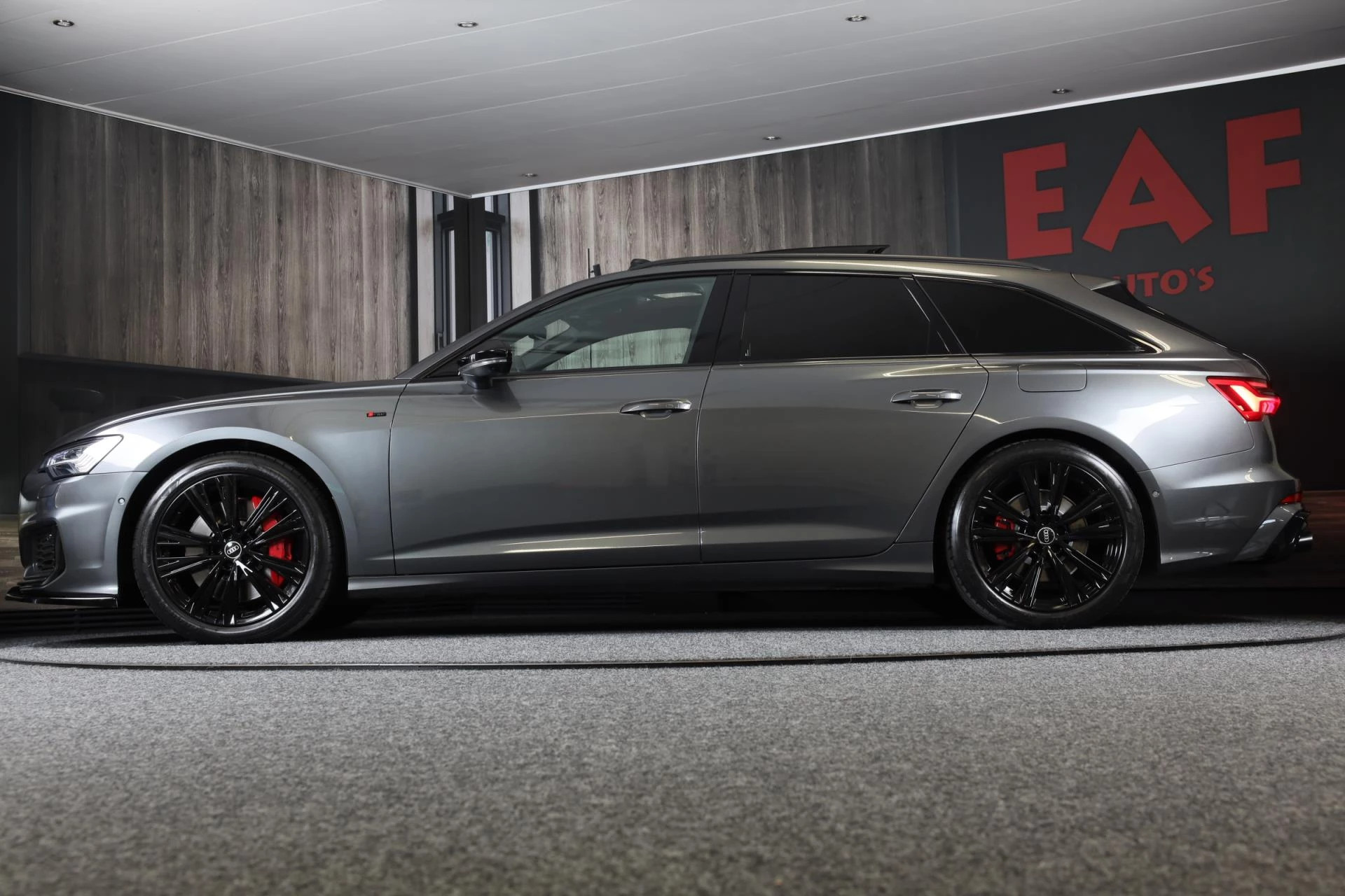 Hoofdafbeelding Audi A6