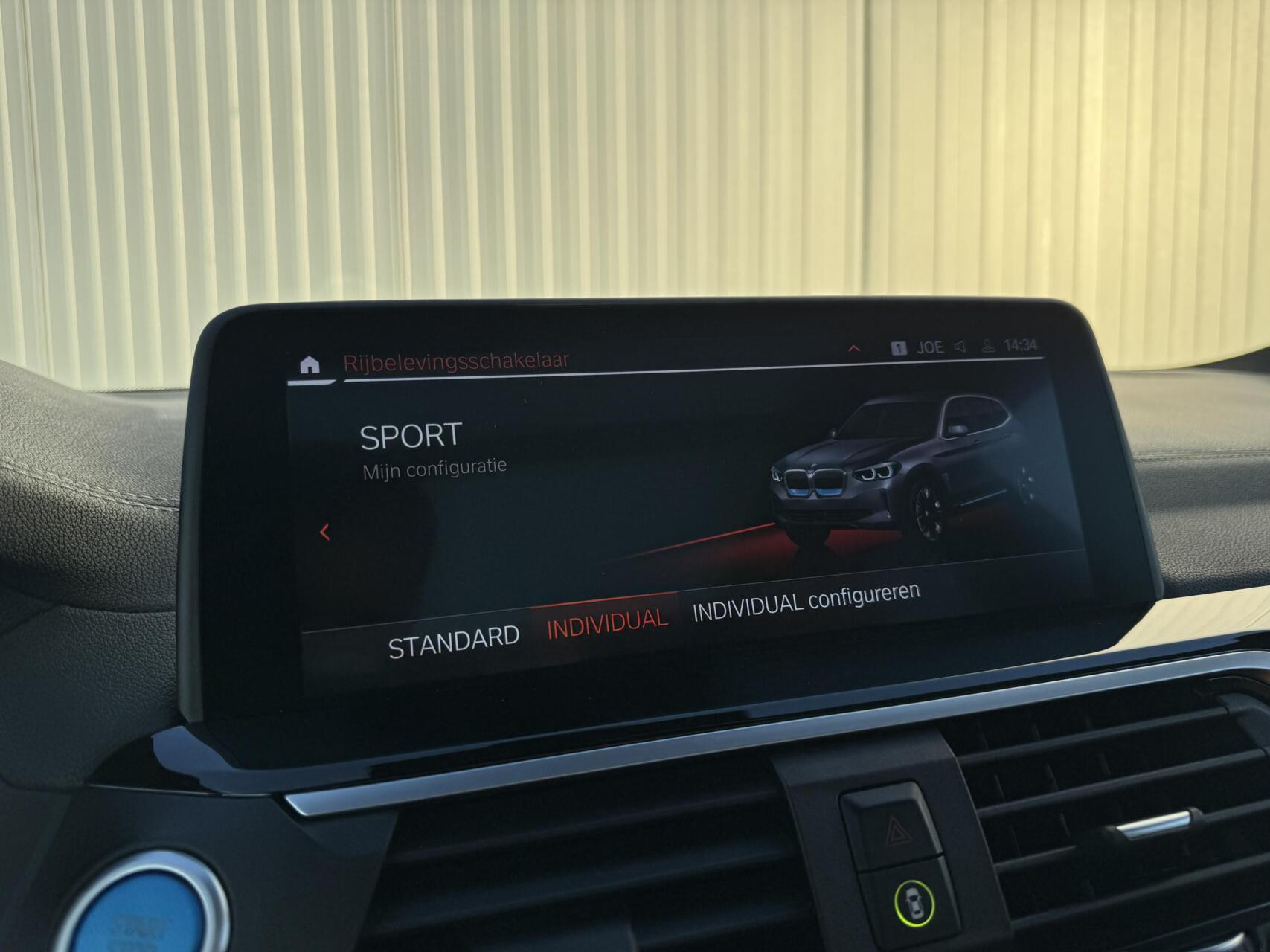 Hoofdafbeelding BMW iX3