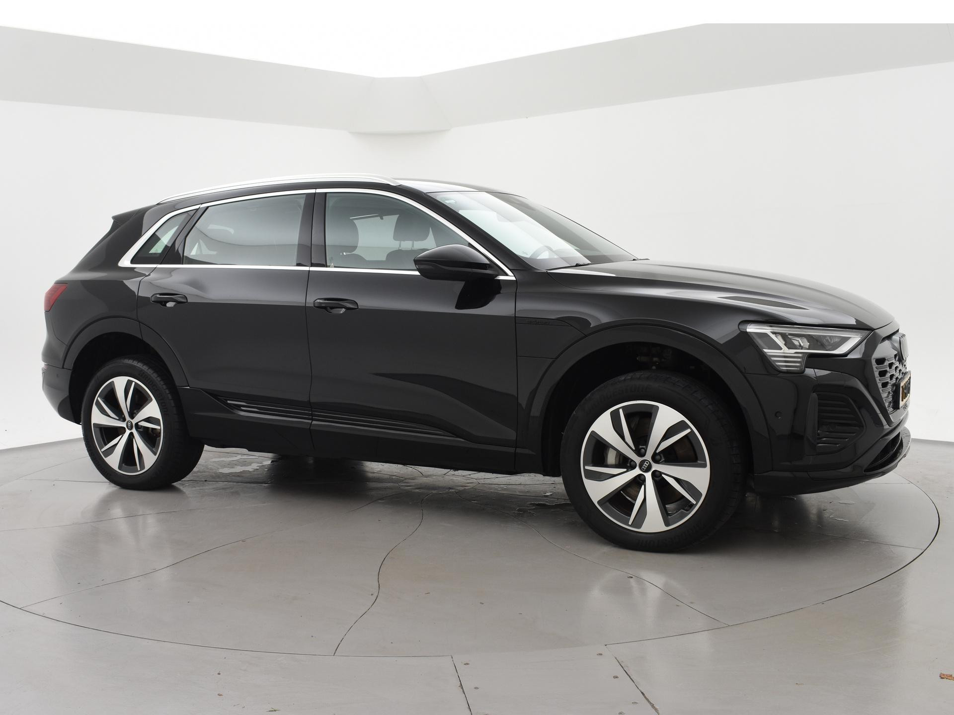 Hoofdafbeelding Audi Q8 e-tron