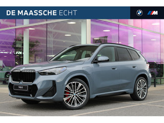 BMW X1 xDrive25e High Executive M Sport Automaat / Panoramadak / Trekhaak / Sportstoelen / M Adaptief onderstel / Comfort Access / Adaptieve LED / Head-Up / Harman Kardon