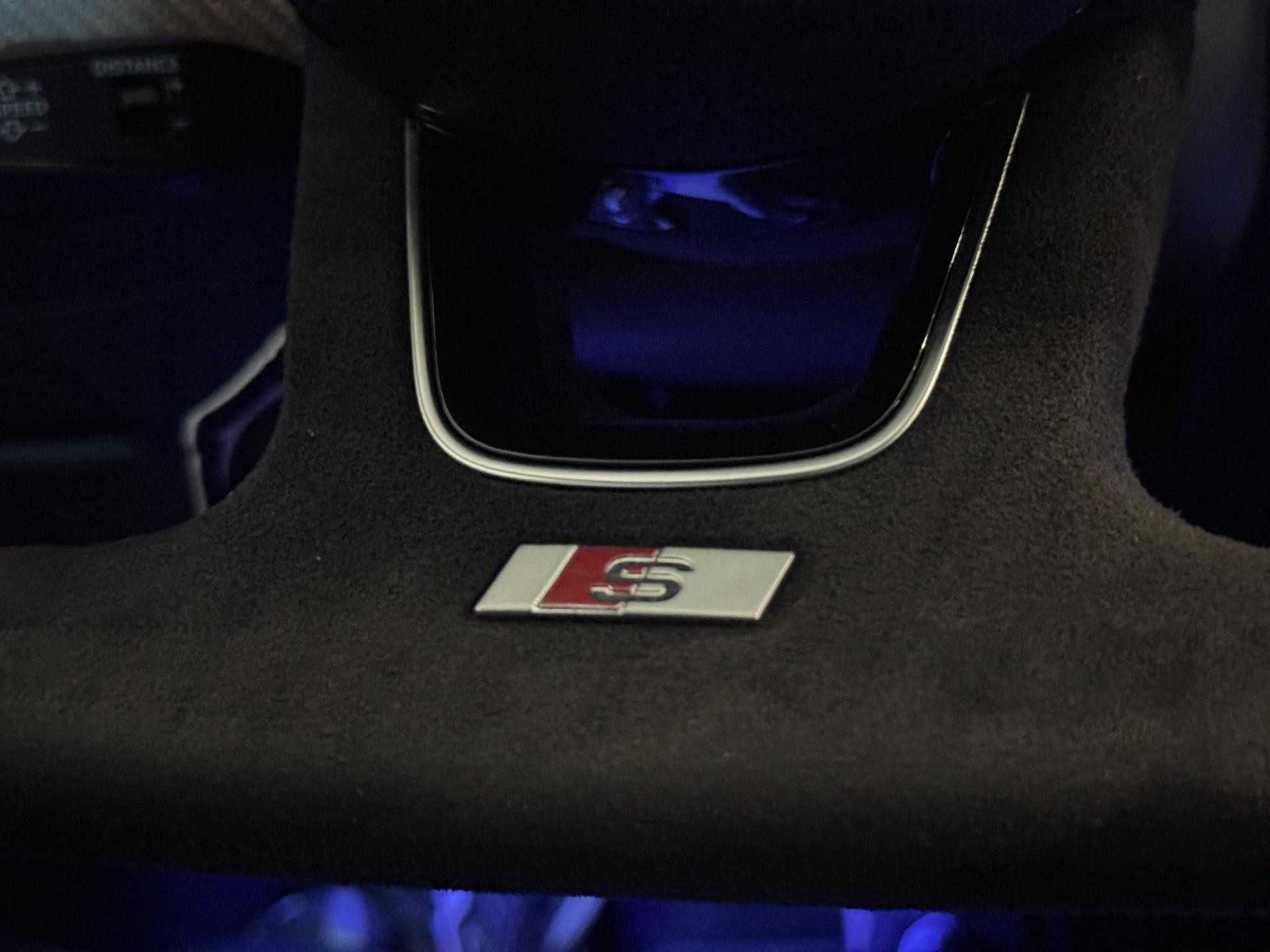 Hoofdafbeelding Audi S4