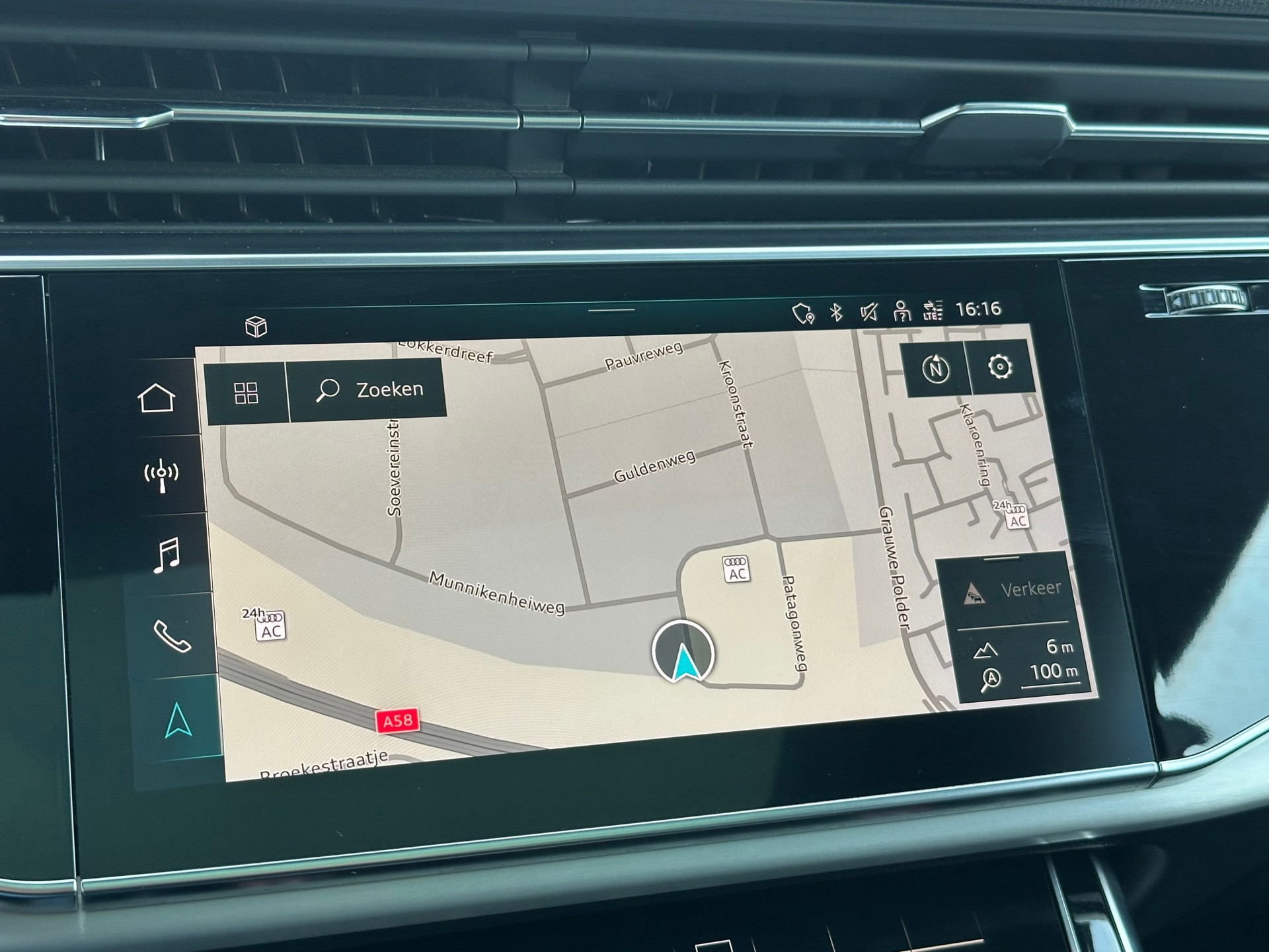 Hoofdafbeelding Audi Q8