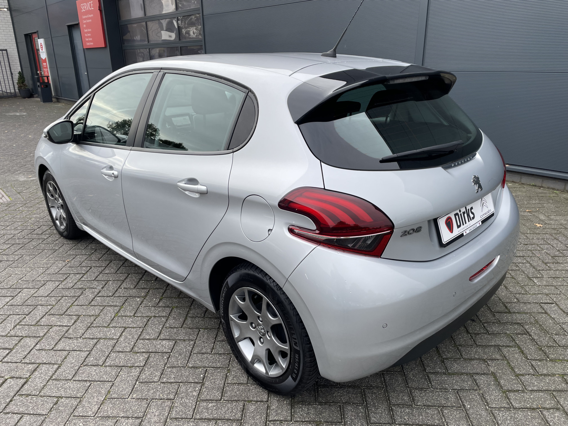 Hoofdafbeelding Peugeot 208