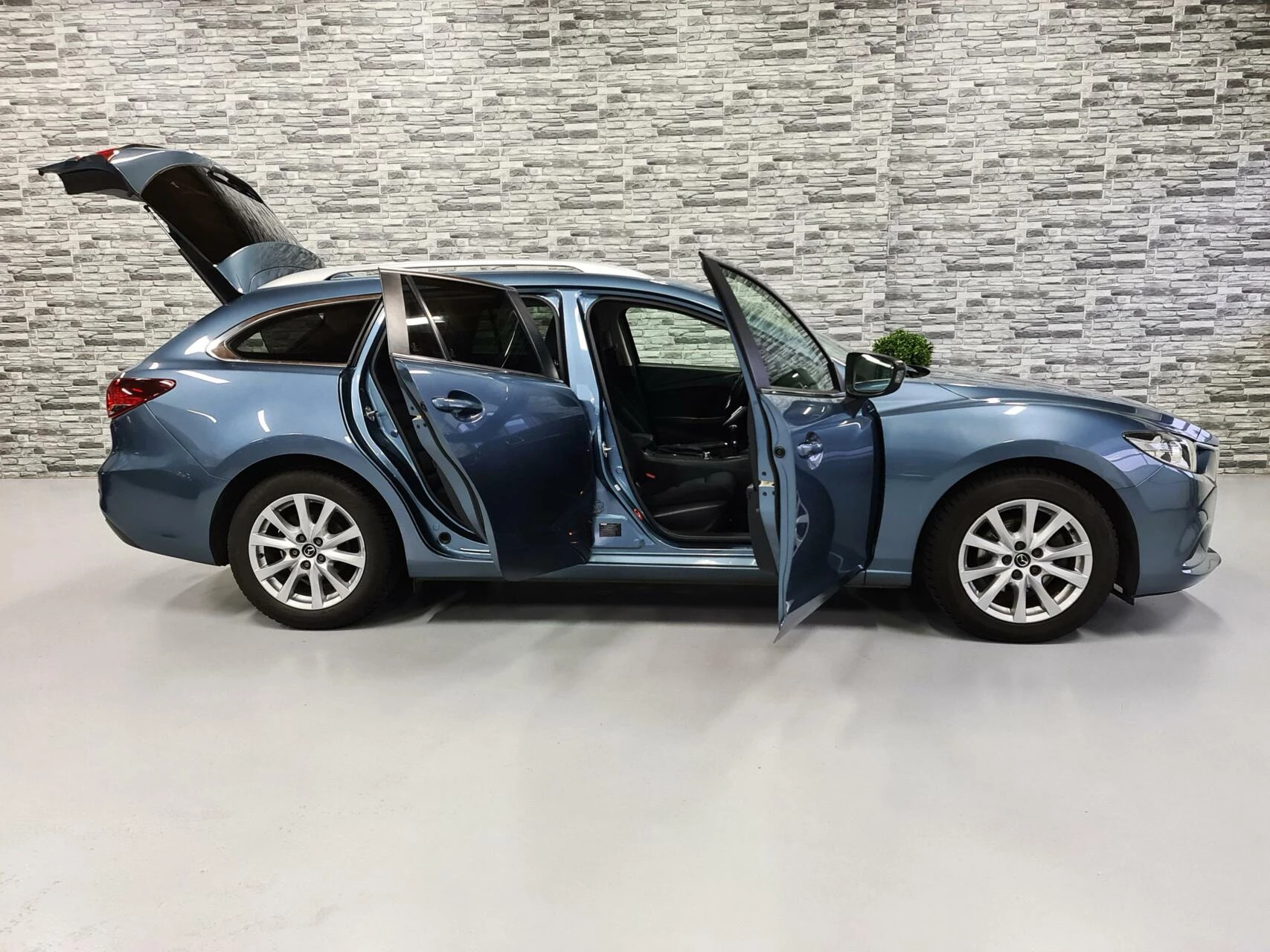 Hoofdafbeelding Mazda 6