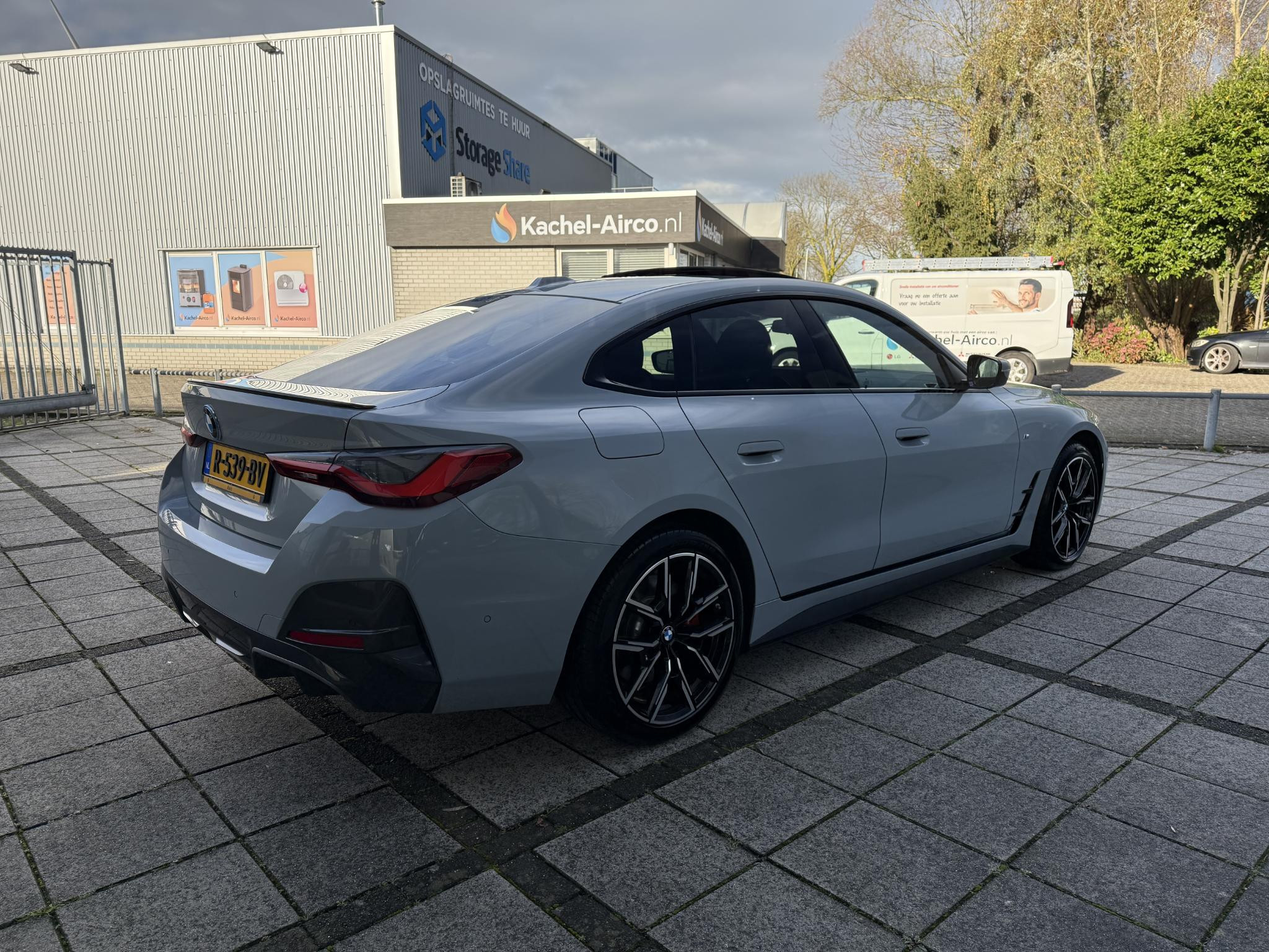 Hoofdafbeelding BMW i4