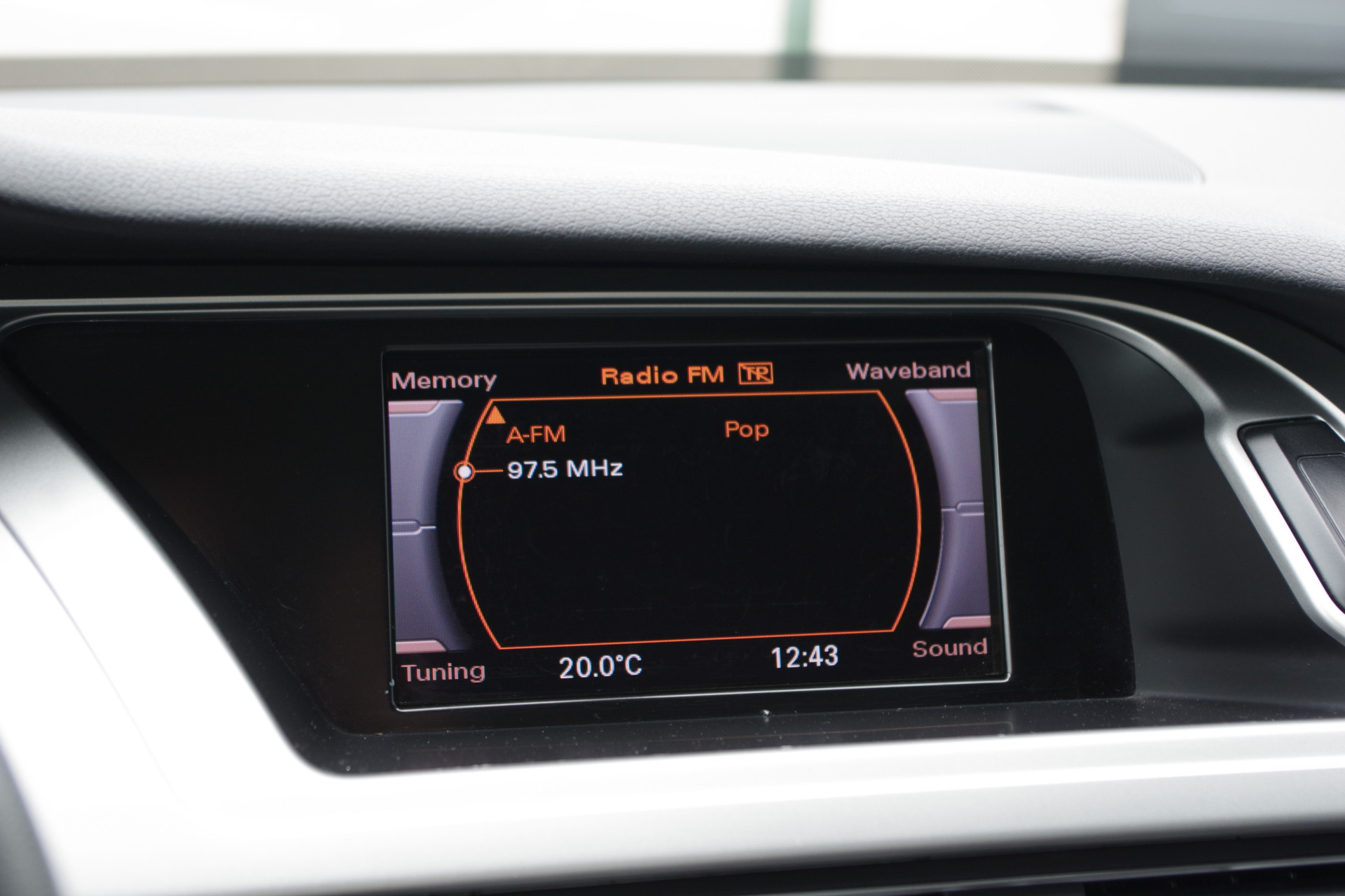 Hoofdafbeelding Audi A4