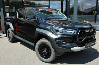 Toyota Hilux 2.8 D-4D DUBBEL CABIN GR SPORT A/T BE TREKKER/OPLEGGER 5 SITZ VAN *BPM VRIJ*