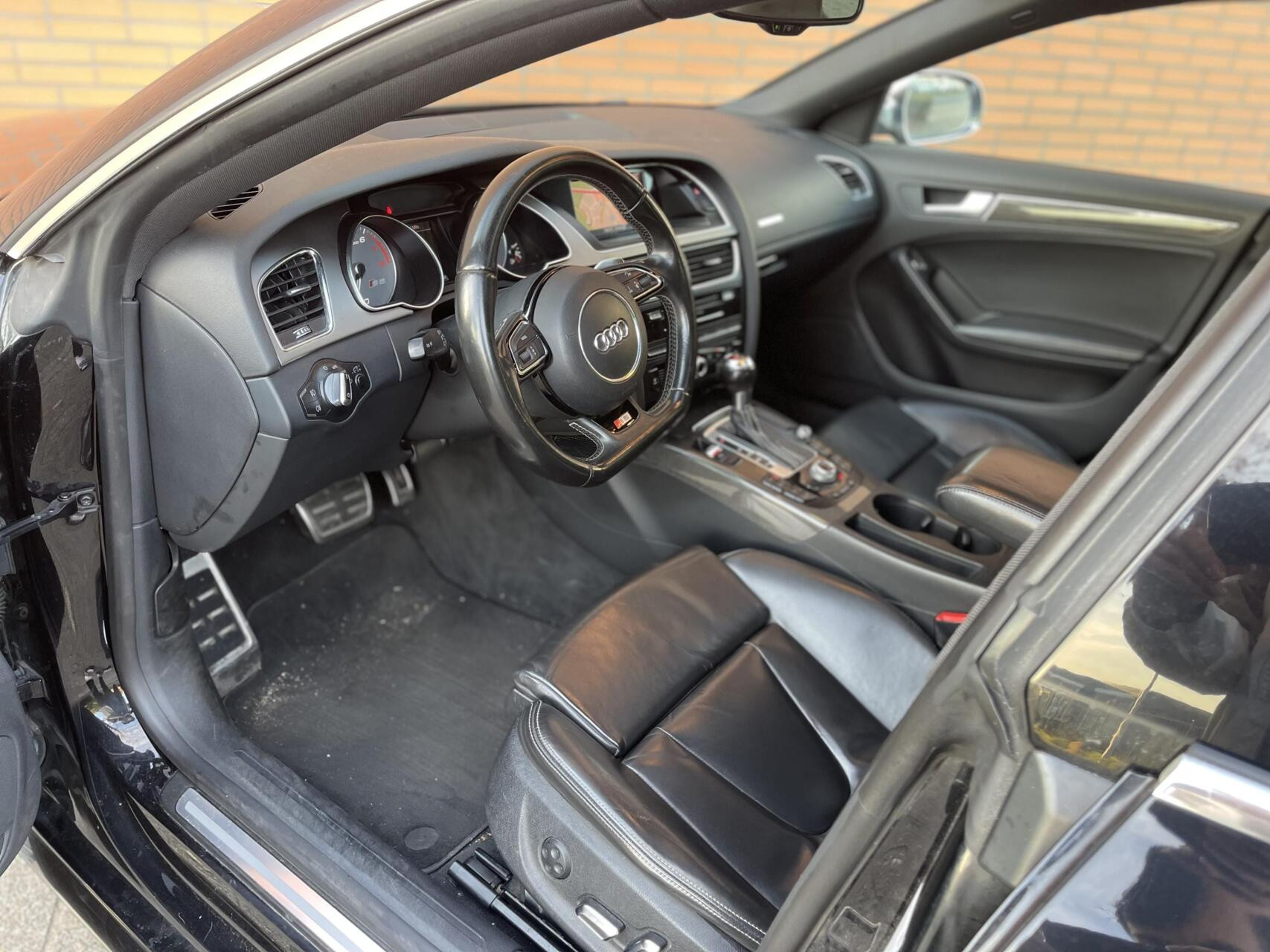 Hoofdafbeelding Audi S5