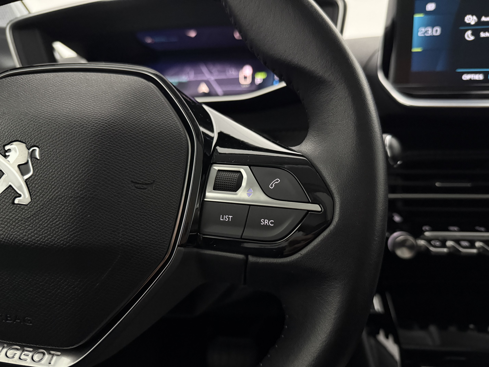 Hoofdafbeelding Peugeot e-208