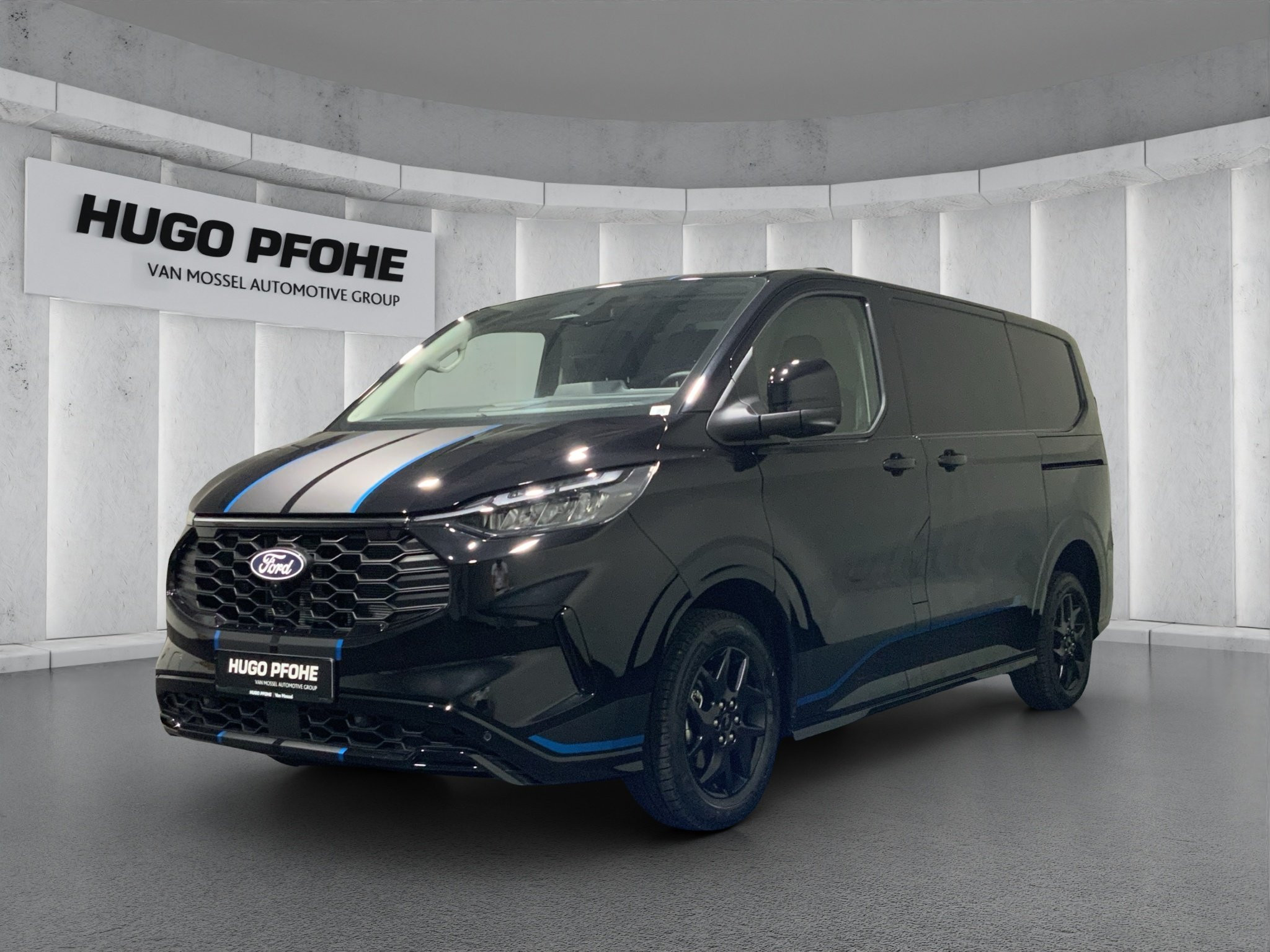 Ford-Transit Custom-image-0