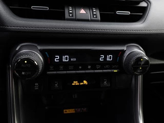 Toyota RAV4 Toyota RAV4 2.5 Hybrid AWD GR SPORT | Nieuw Navigatiescherm | 360 Camera - afbeelding nr 18