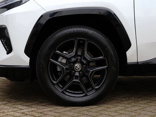 Toyota RAV4 Toyota RAV4 2.5 Hybrid AWD GR SPORT | Nieuw Navigatiescherm | 360 Camera - afbeelding nr 9