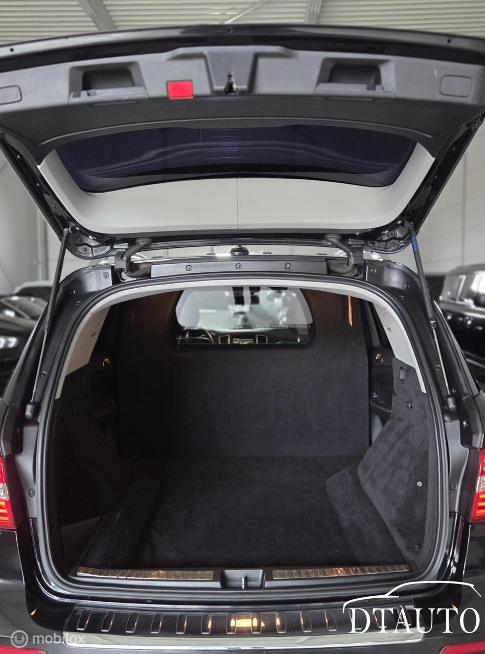 Hoofdafbeelding Mercedes-Benz M-Klasse