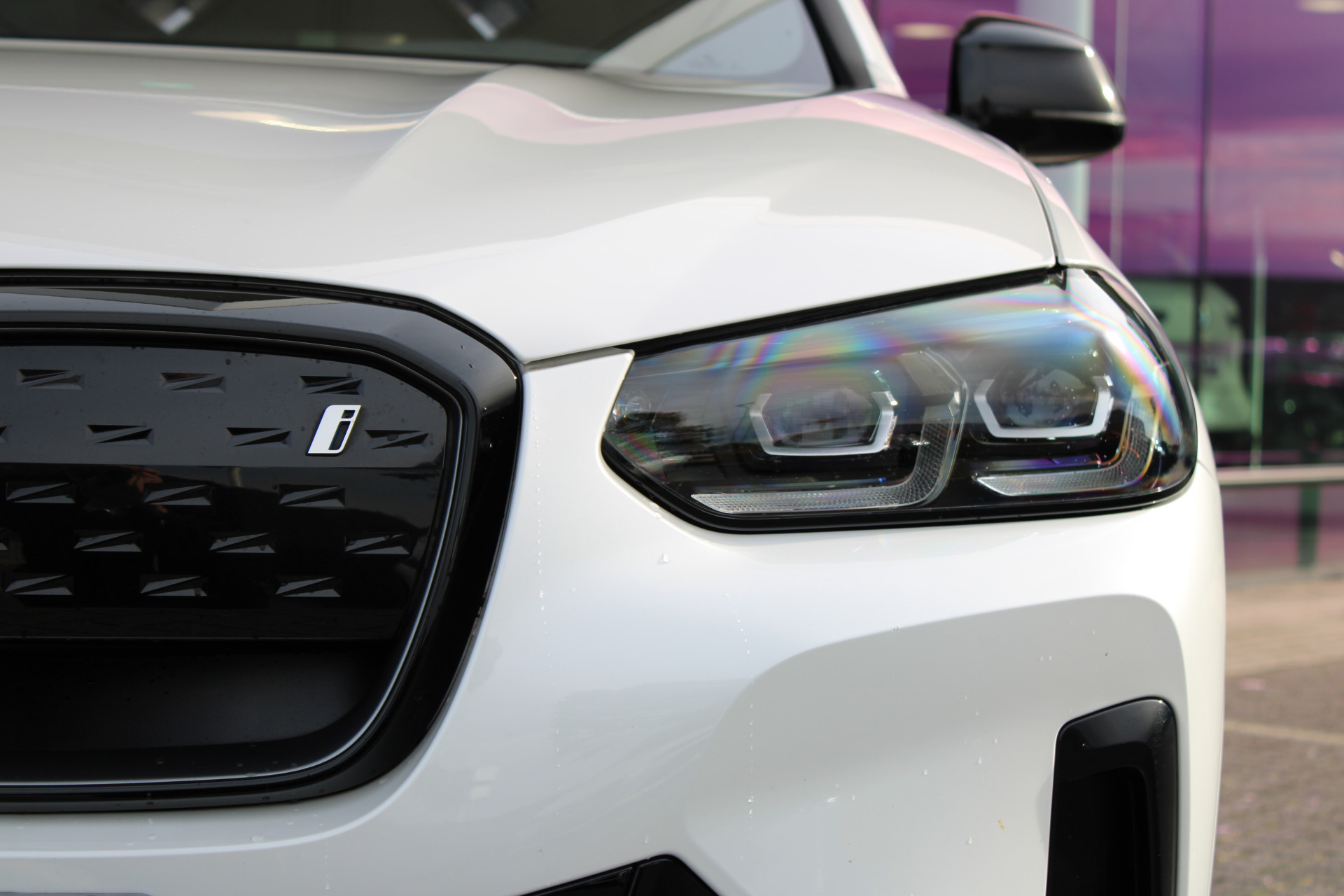 Hoofdafbeelding BMW iX3