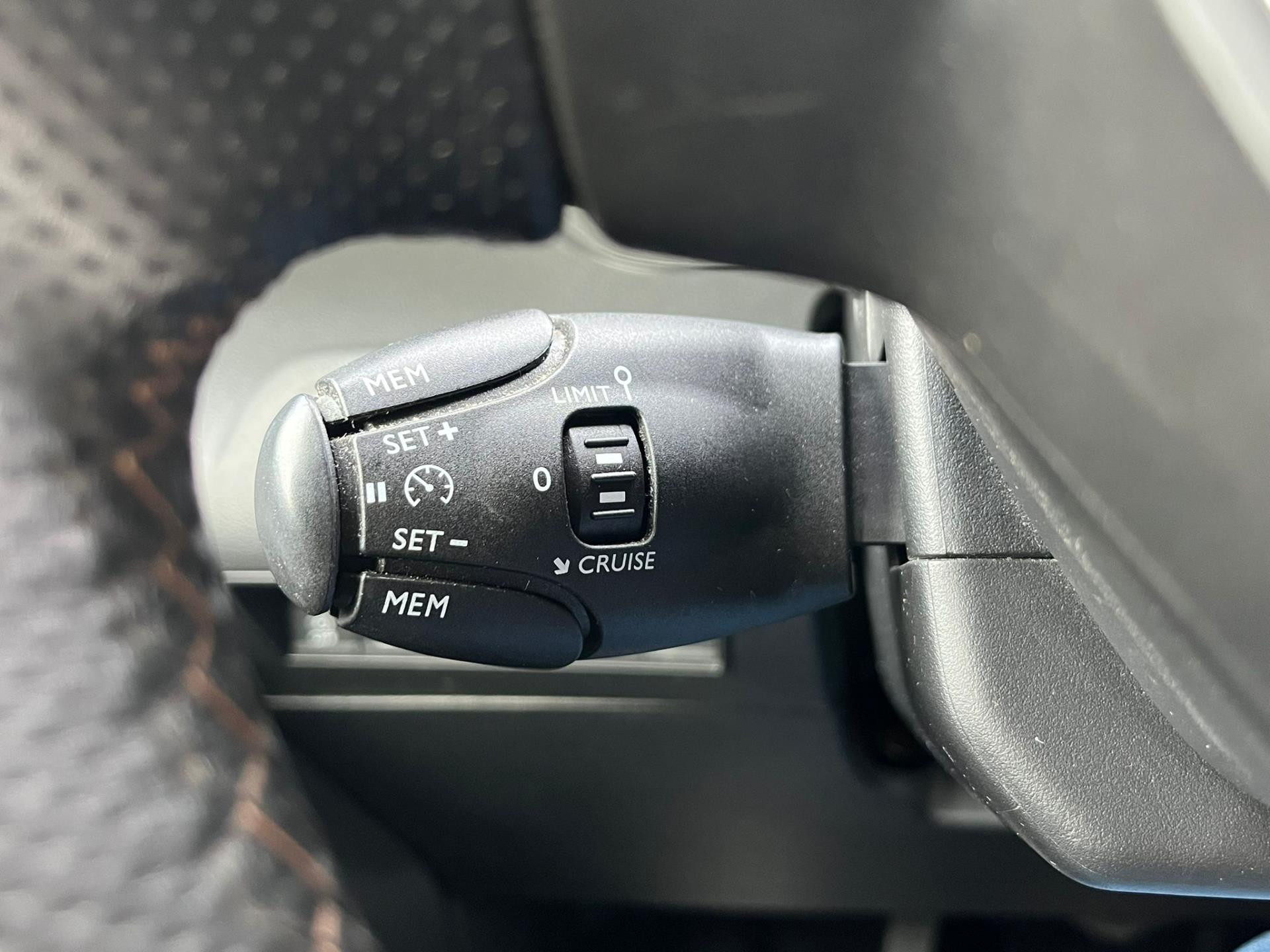 Hoofdafbeelding Peugeot Rifter