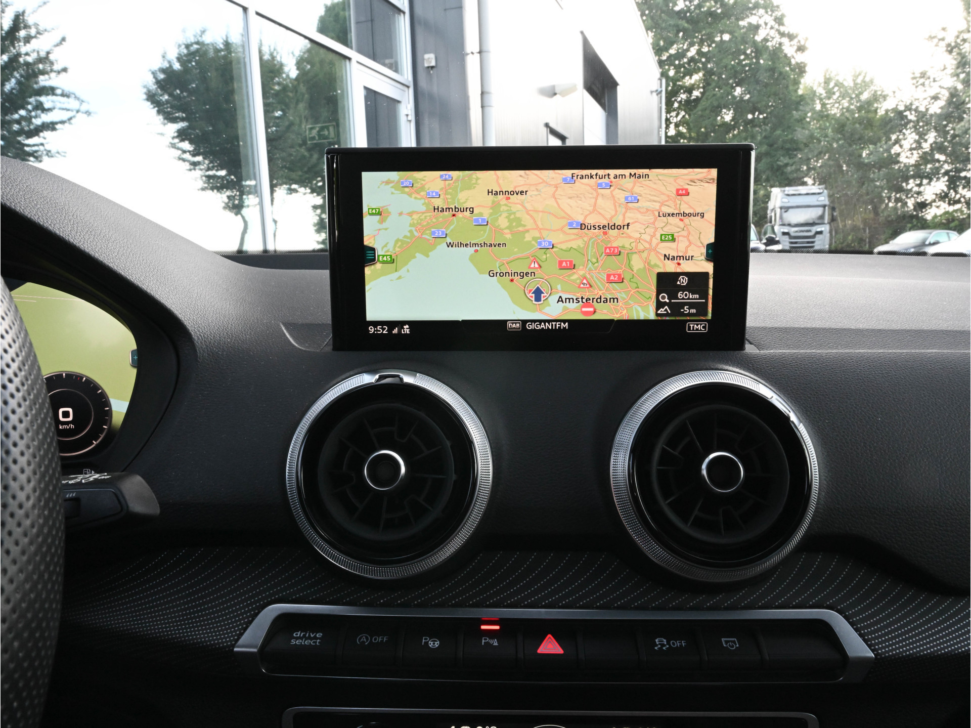 Hoofdafbeelding Audi SQ2