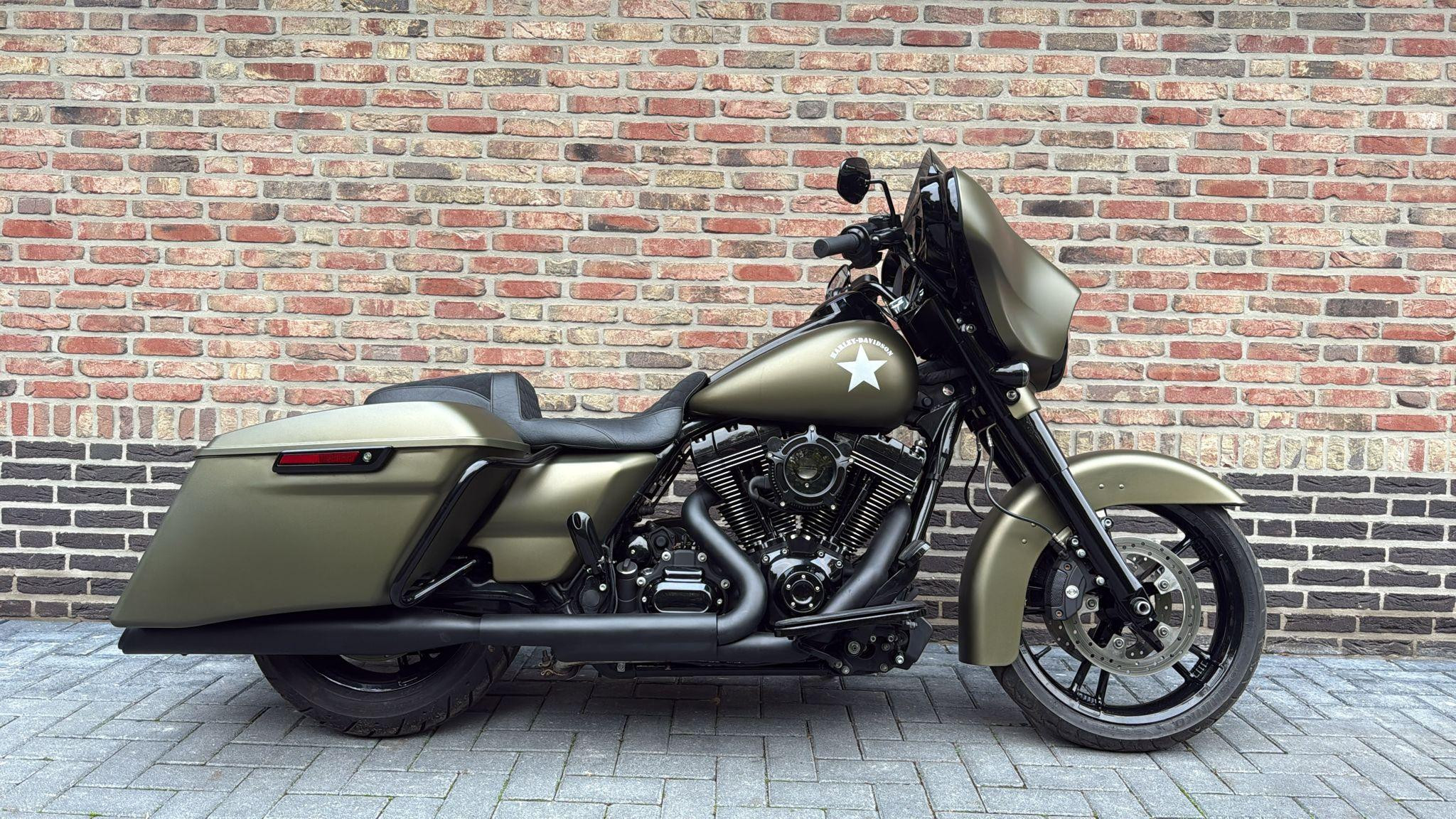 Hoofdafbeelding Harley-Davidson Street Glide