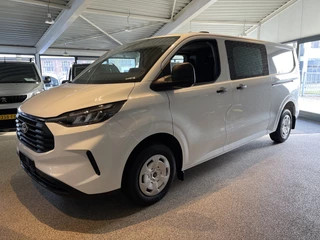 Ford Transit Custom 340 2.0 TDCI L2H1 Trend DC / NIEUW / BPM vrij / 5 persoons / direct leverbaar ! / lease vanaf € 715