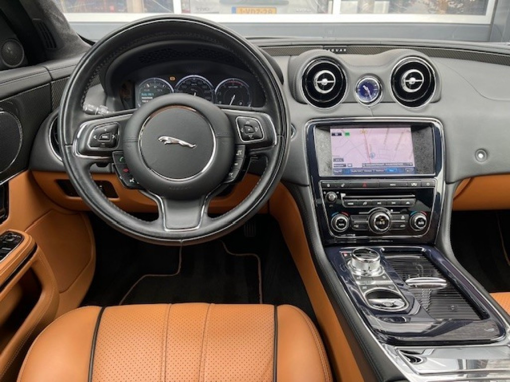 Hoofdafbeelding Jaguar XJ