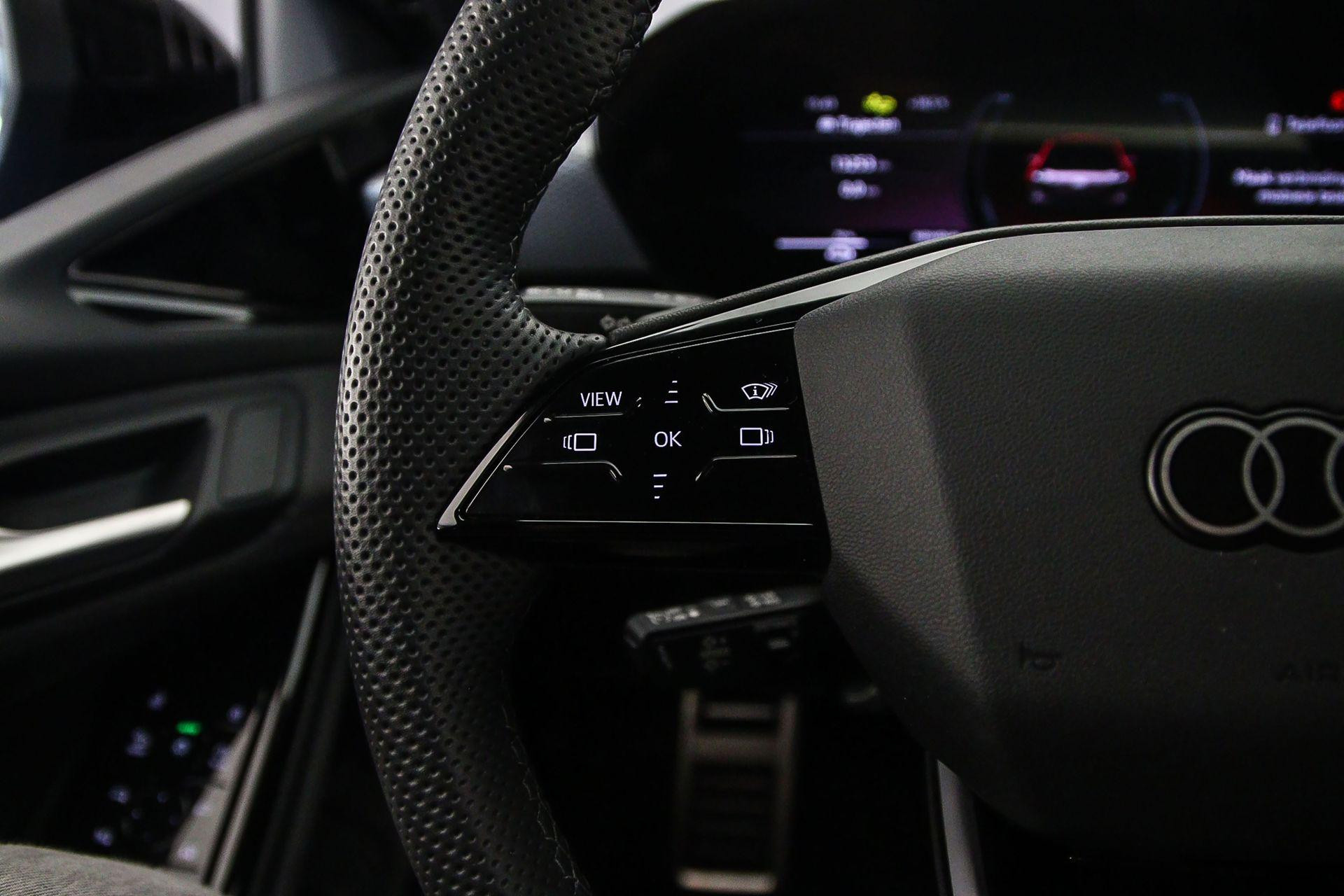 Hoofdafbeelding Audi A6 Avant e-tron