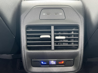 Volkswagen Passat Volkswagen Passat Variant 1.5 eTSI 150 pk Elegance Business Navigatie Panoramadak Trekhaak IQ Light Leder Elek Stoelen + Verwarming + Koeling + Massage 360 Camera Extra Getint Glas Vol Opties BTW Auto MHEV - afbeelding nr 43