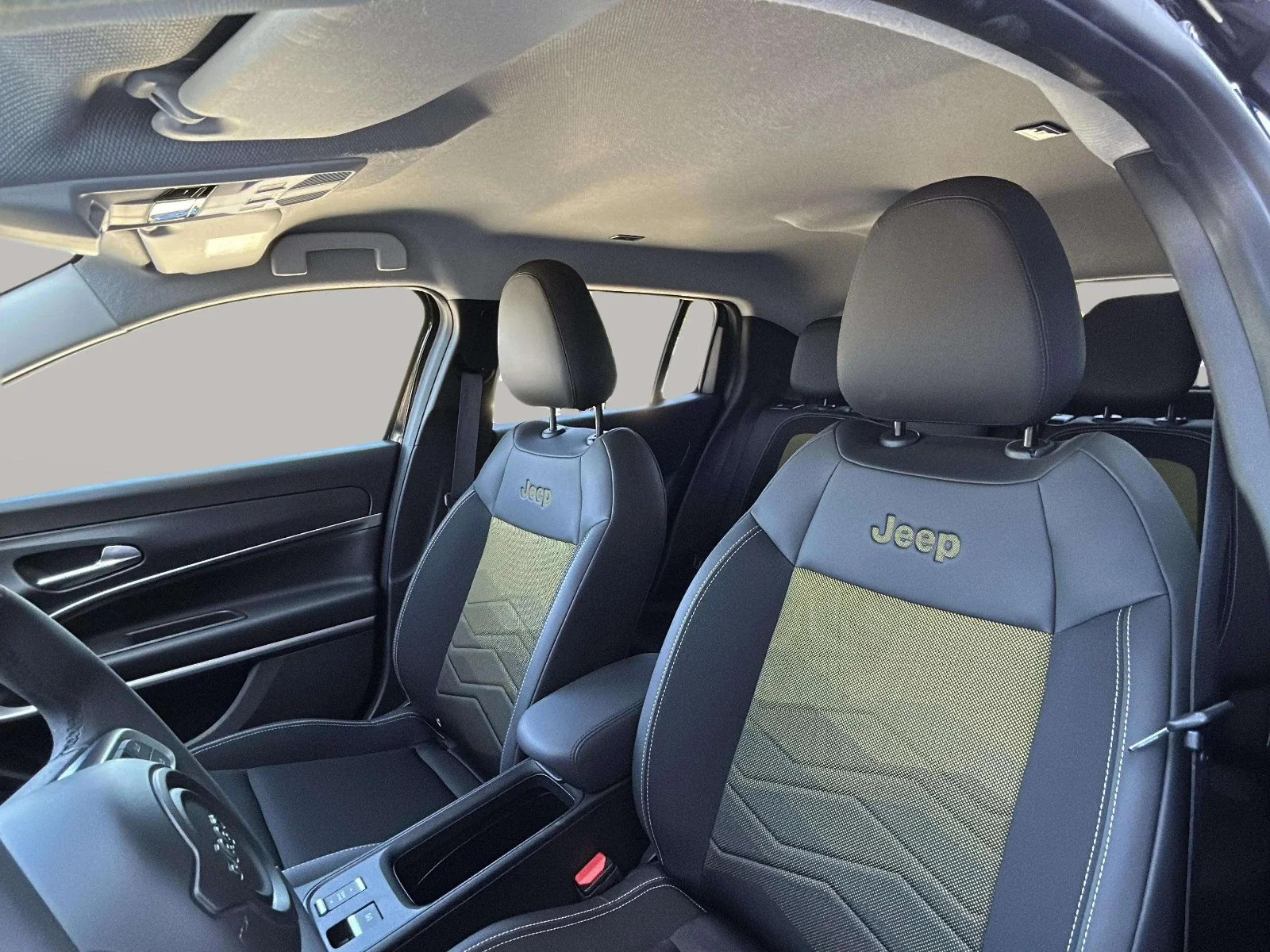 Jeep-Avenger-image-17