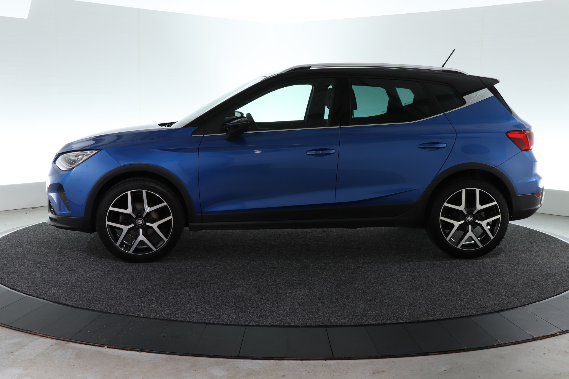 Hoofdafbeelding SEAT Arona