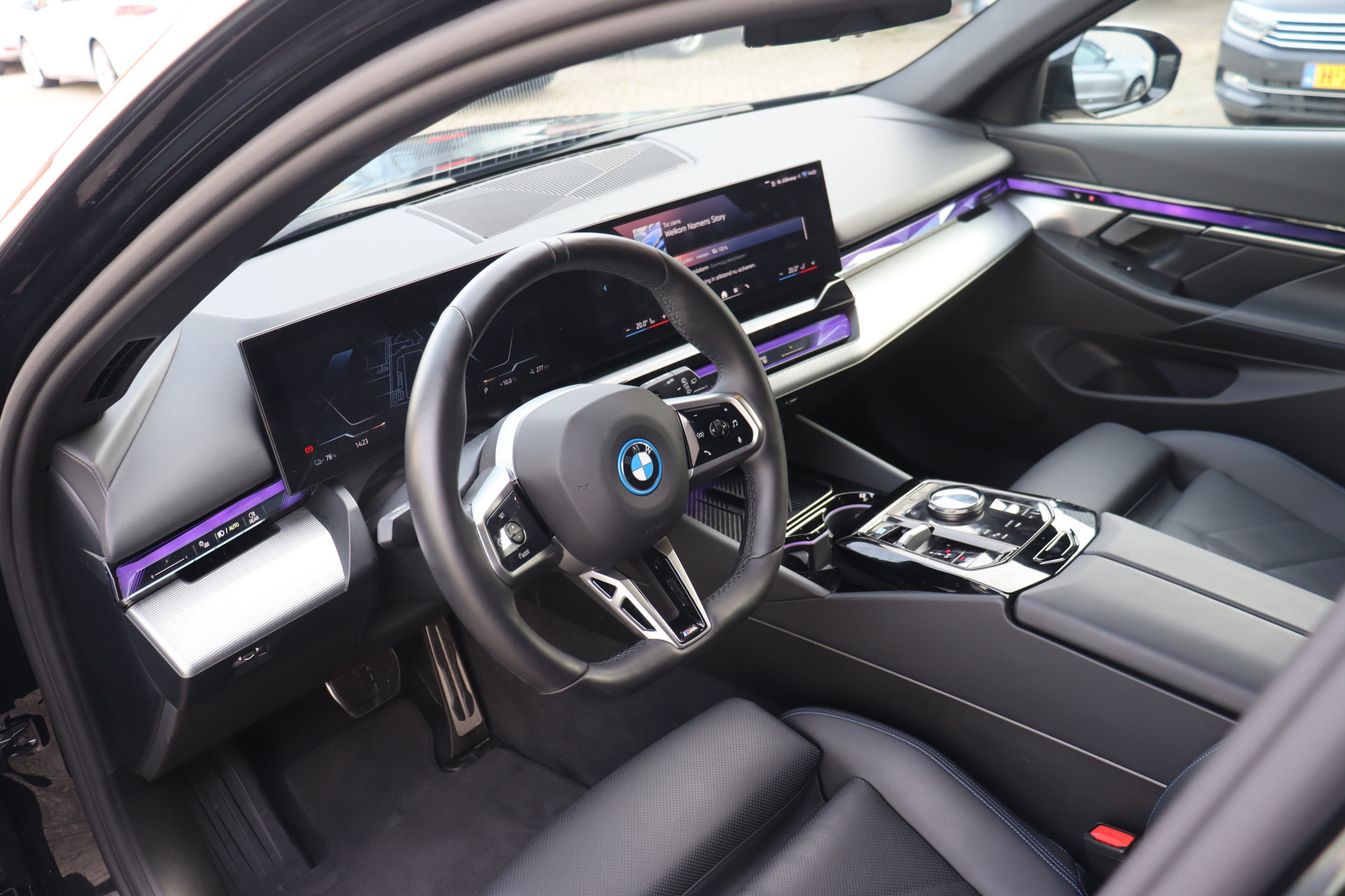 Hoofdafbeelding BMW i5