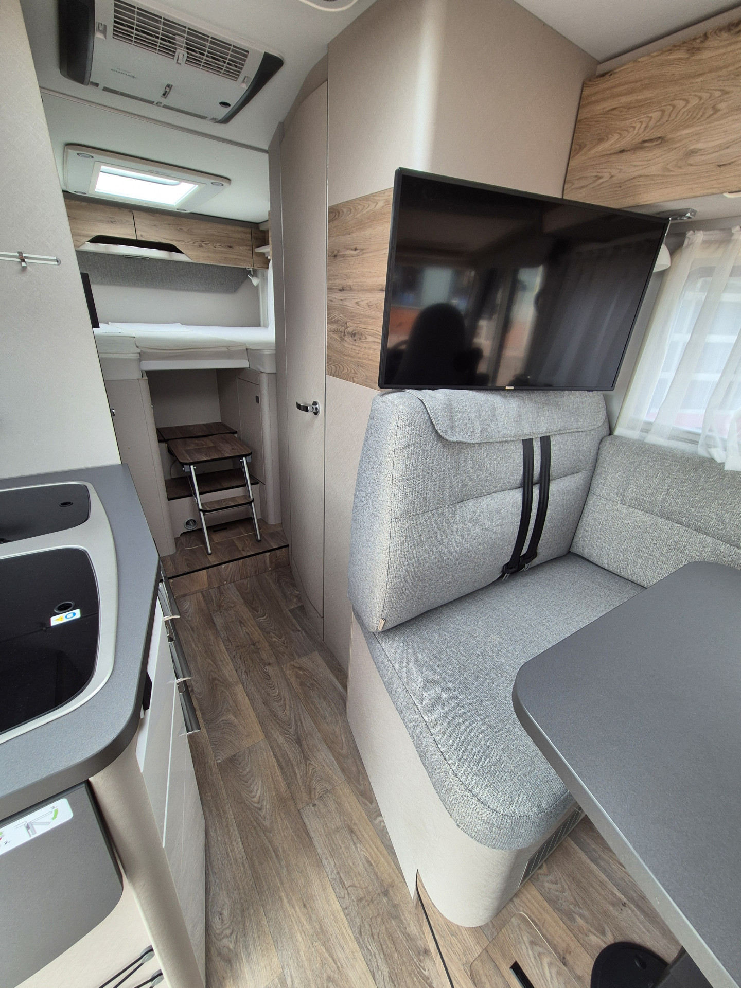 Hoofdafbeelding Hymer Exsis-i