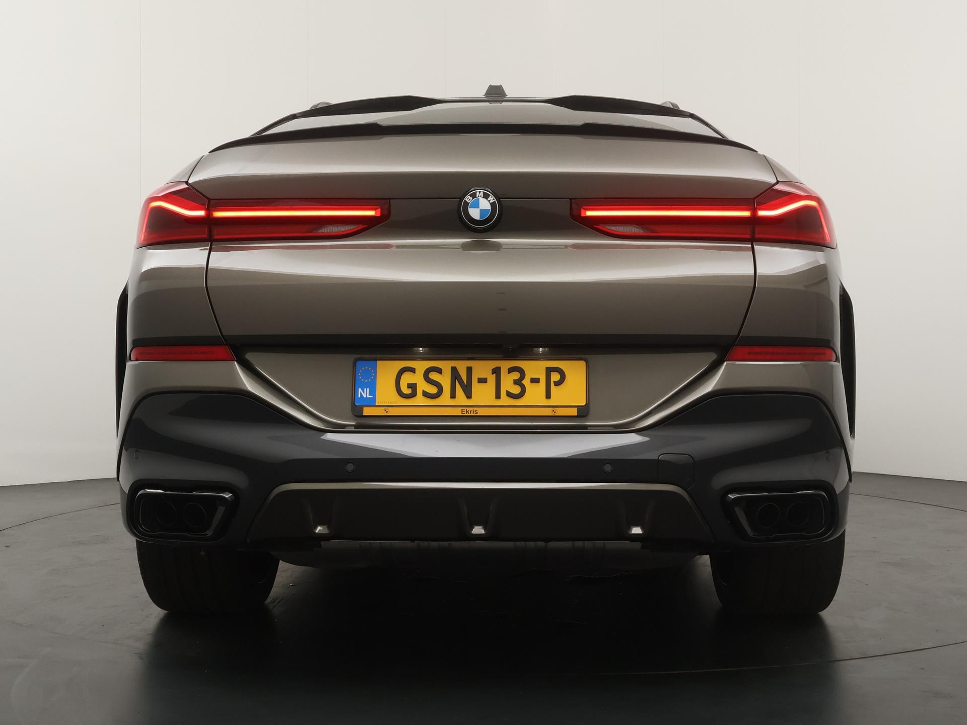 Hoofdafbeelding BMW X6