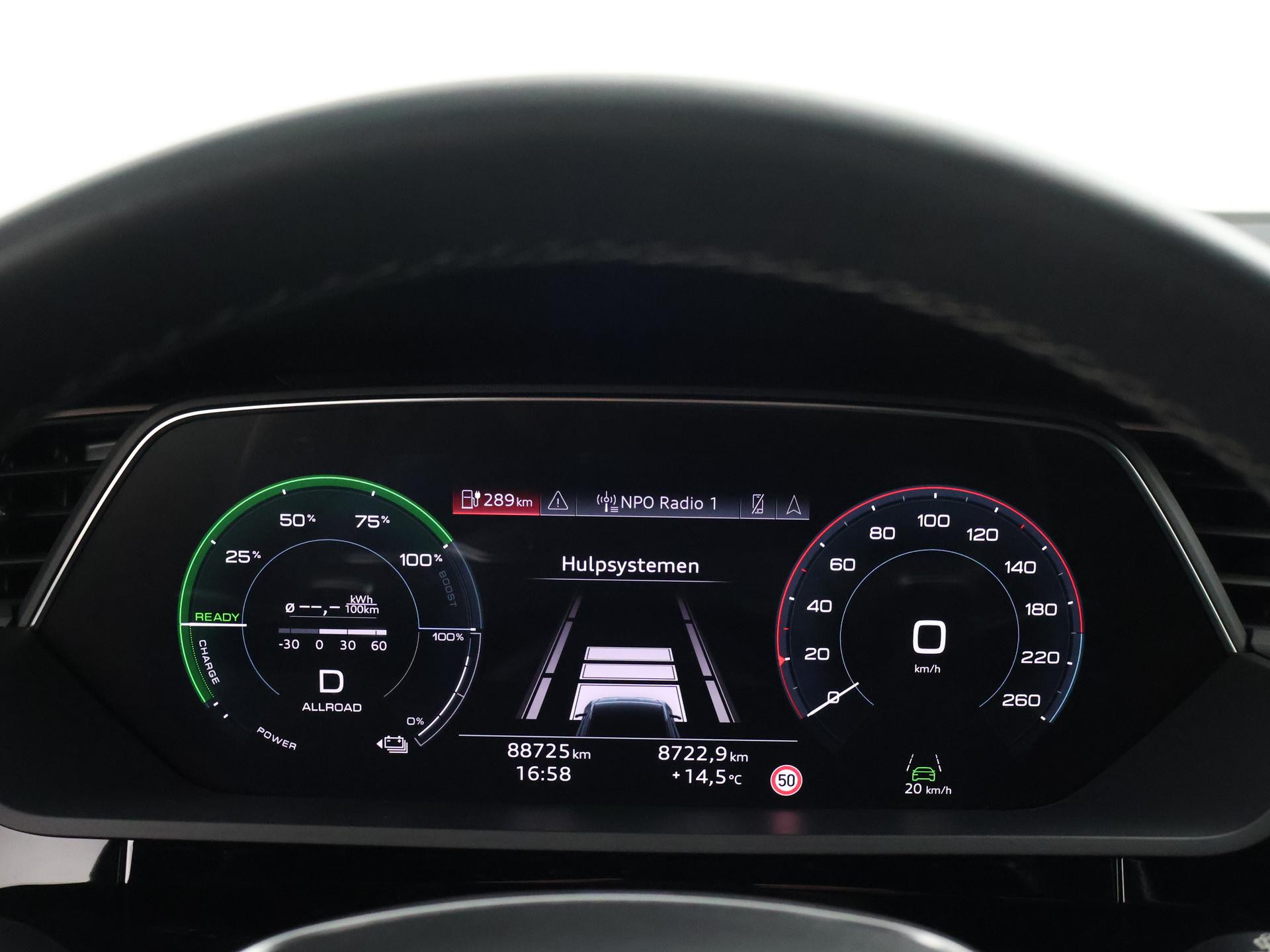 Hoofdafbeelding Audi Q8 e-tron