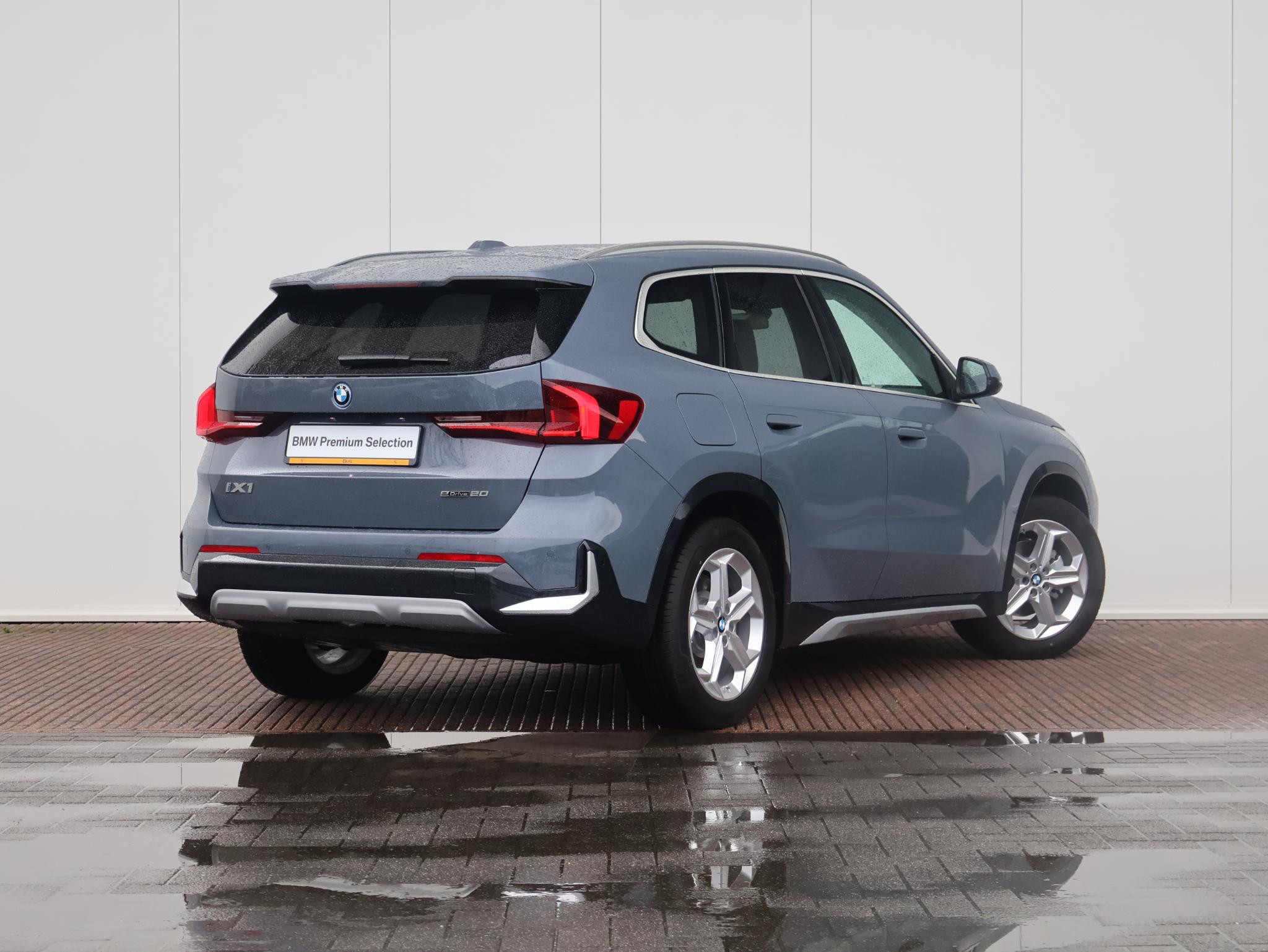 Hoofdafbeelding BMW iX1