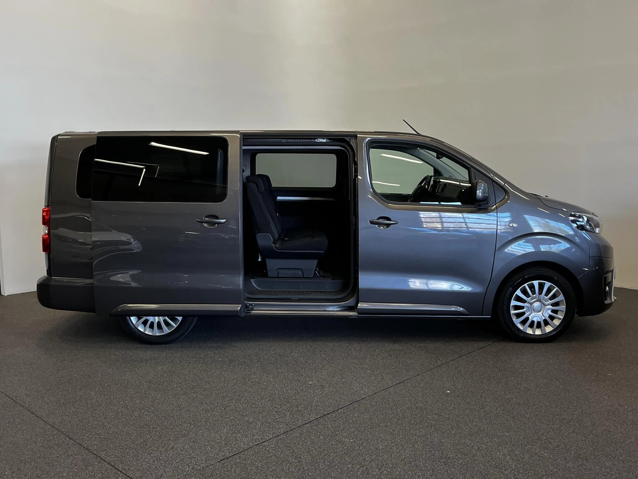 Hoofdafbeelding Toyota ProAce