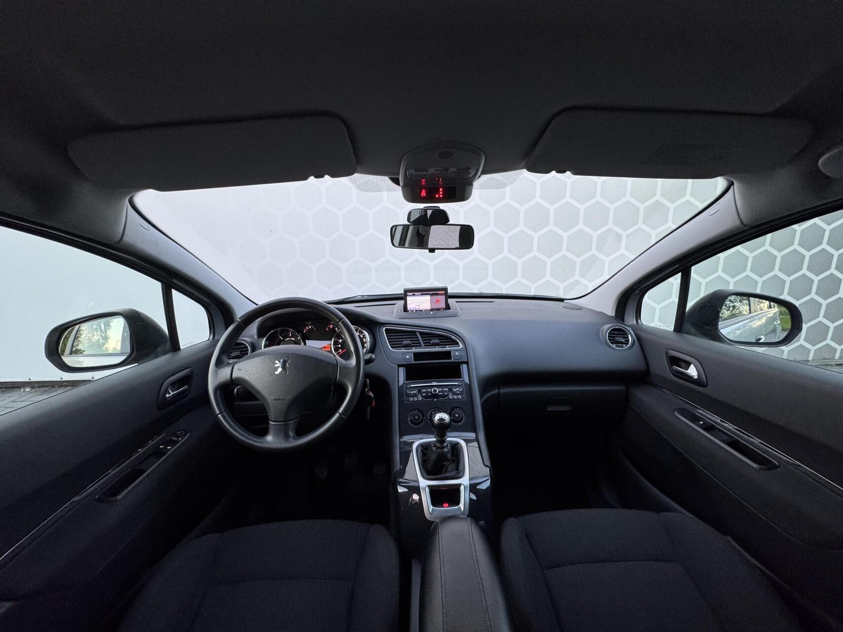 Hoofdafbeelding Peugeot 5008