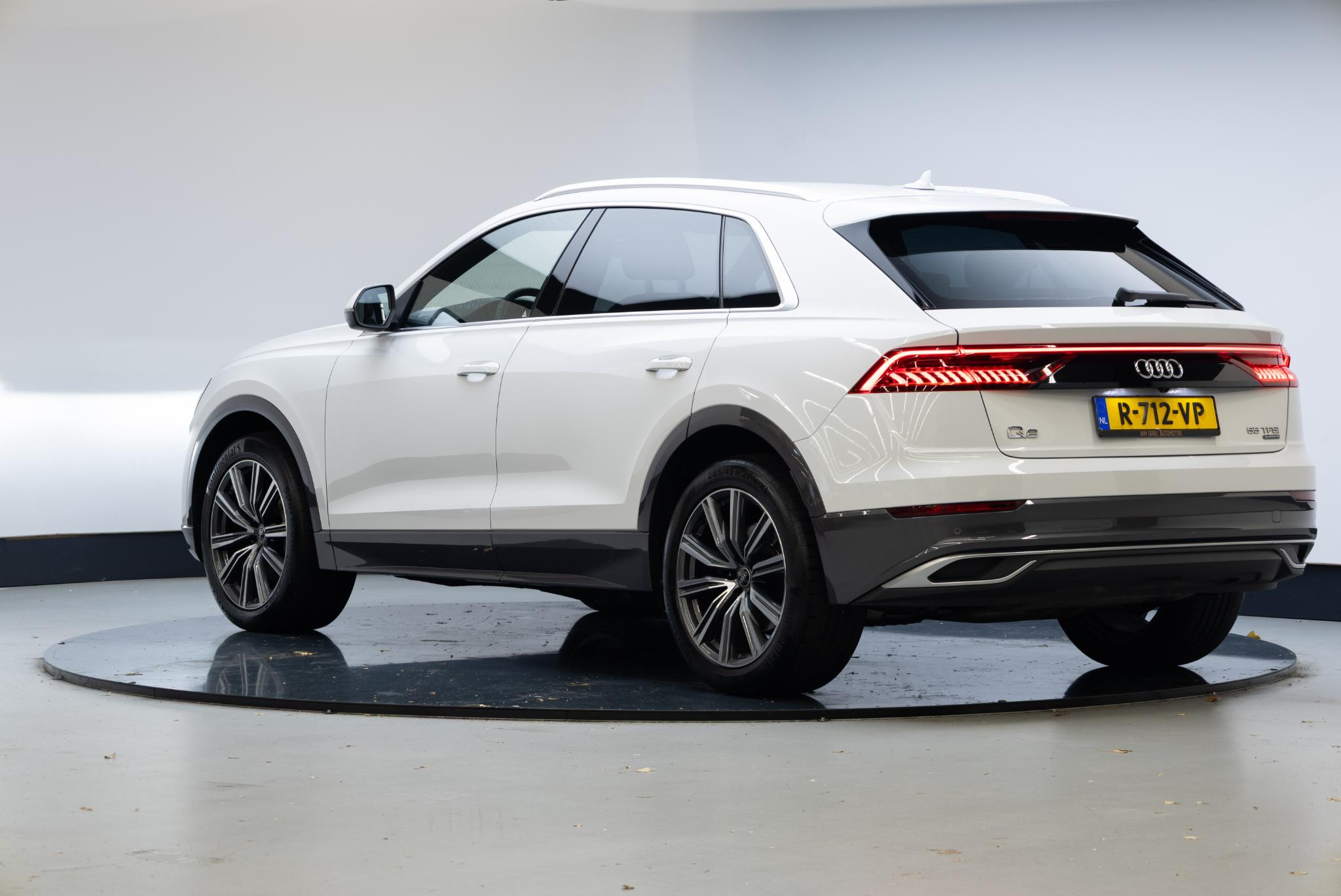 Hoofdafbeelding Audi Q8
