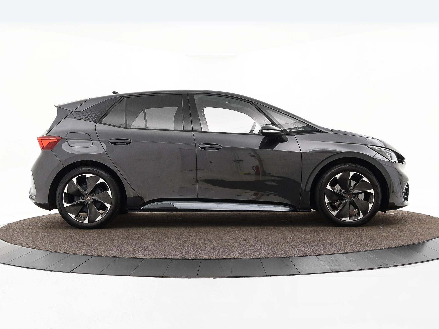 Hoofdafbeelding CUPRA Born