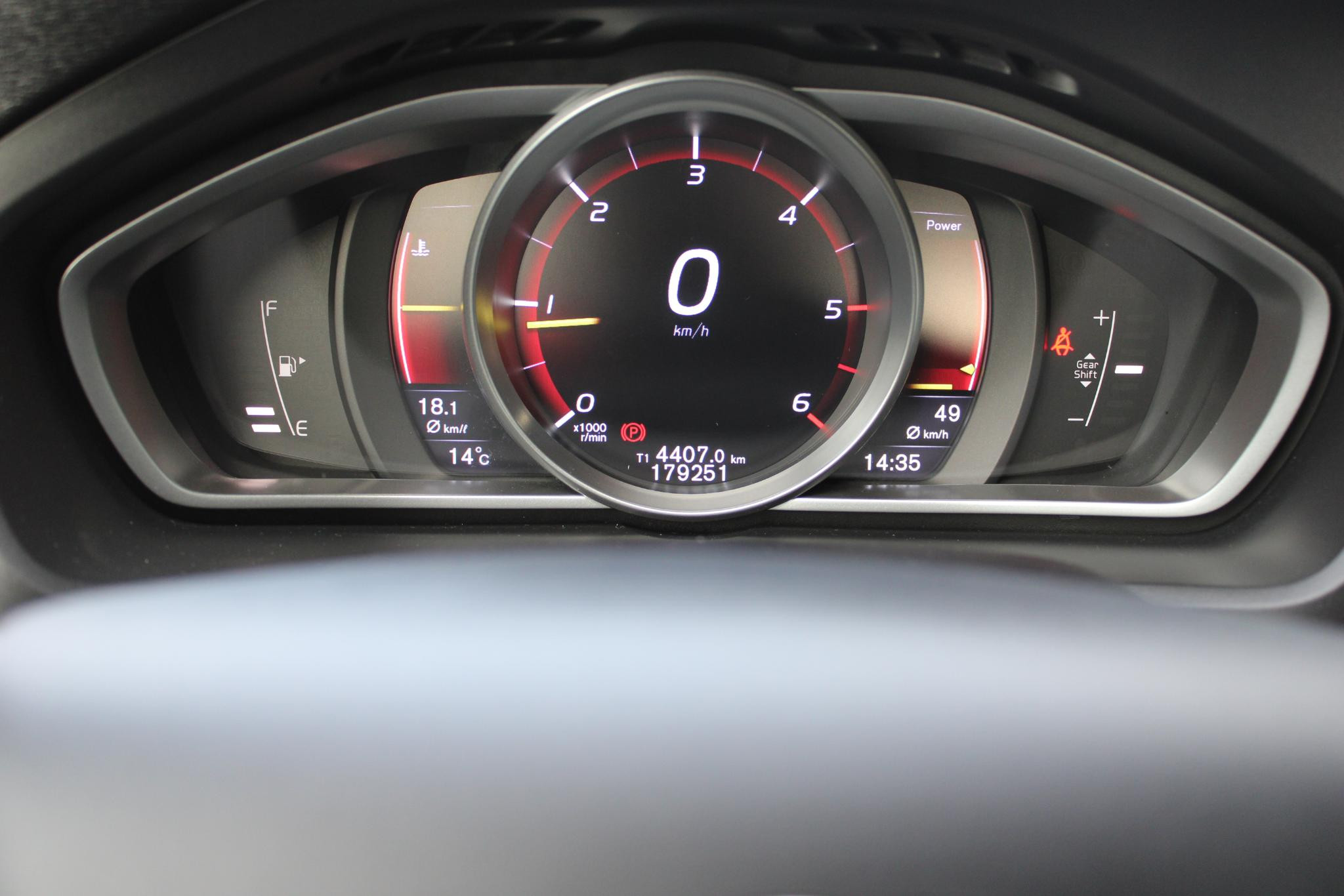 Hoofdafbeelding Volvo V40