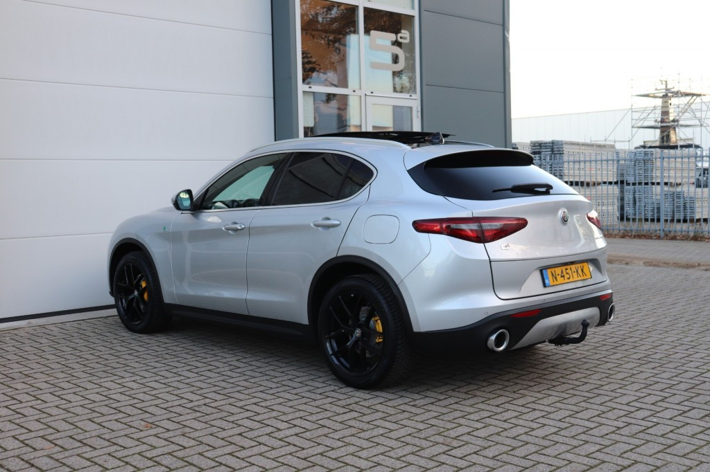 Hoofdafbeelding Alfa Romeo Stelvio