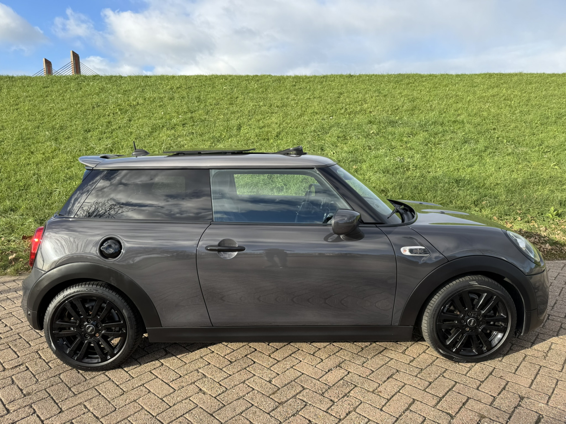 Hoofdafbeelding MINI Cooper S