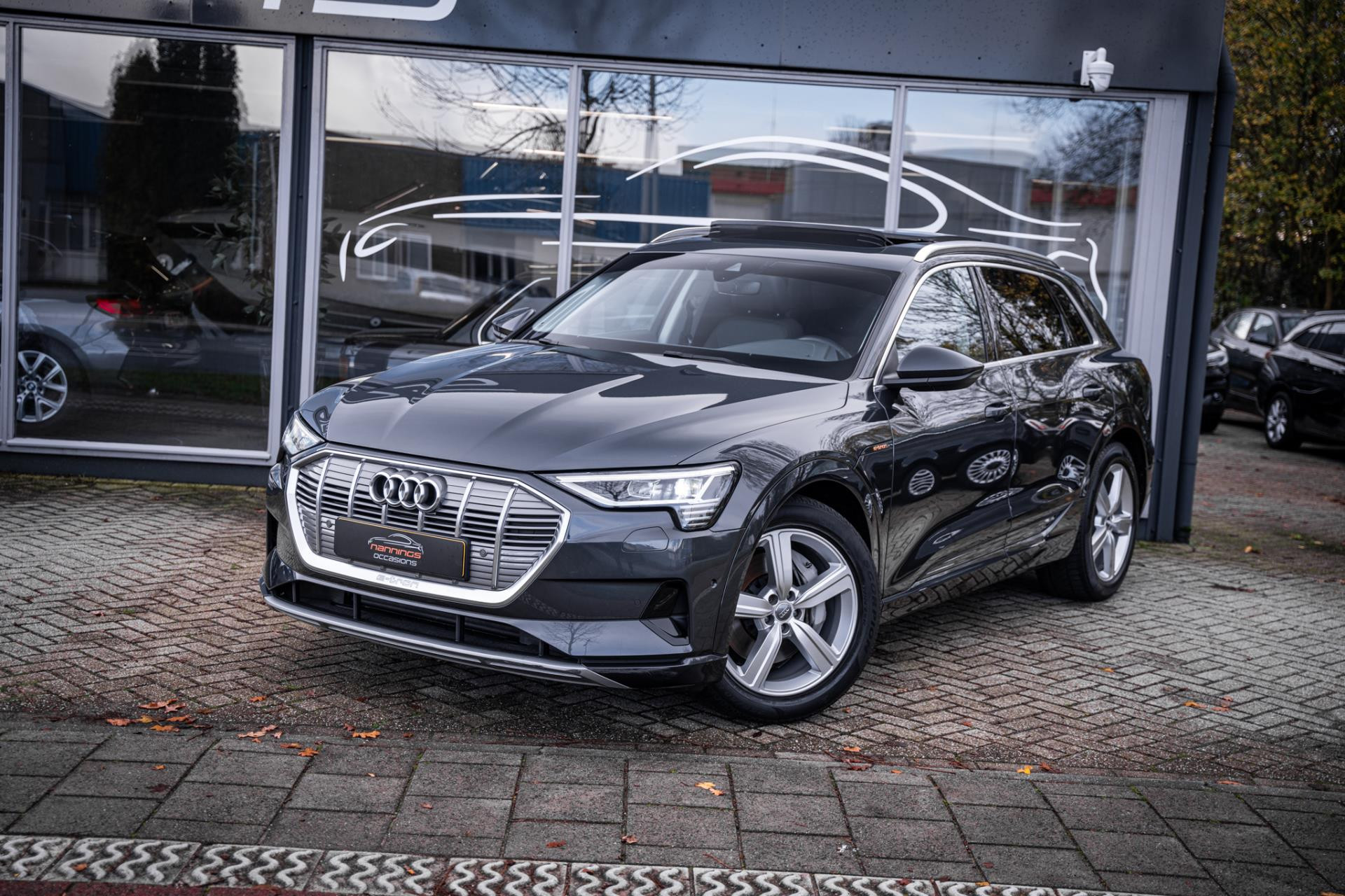 Hoofdafbeelding Audi e-tron