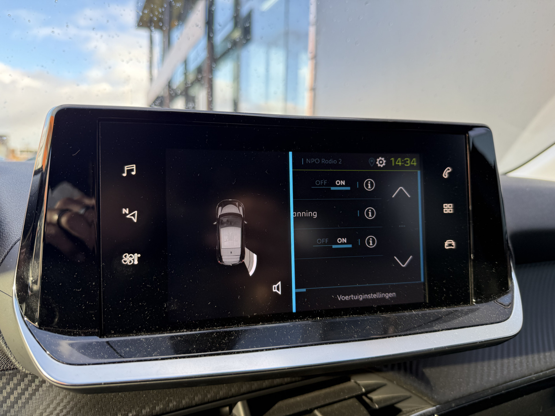 Hoofdafbeelding Peugeot e-208