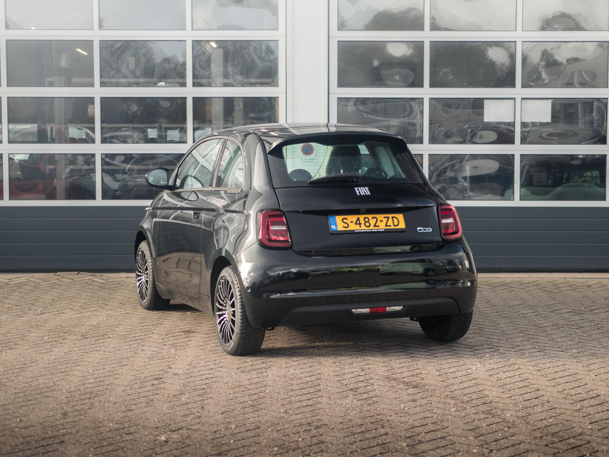 Hoofdafbeelding Fiat 500e