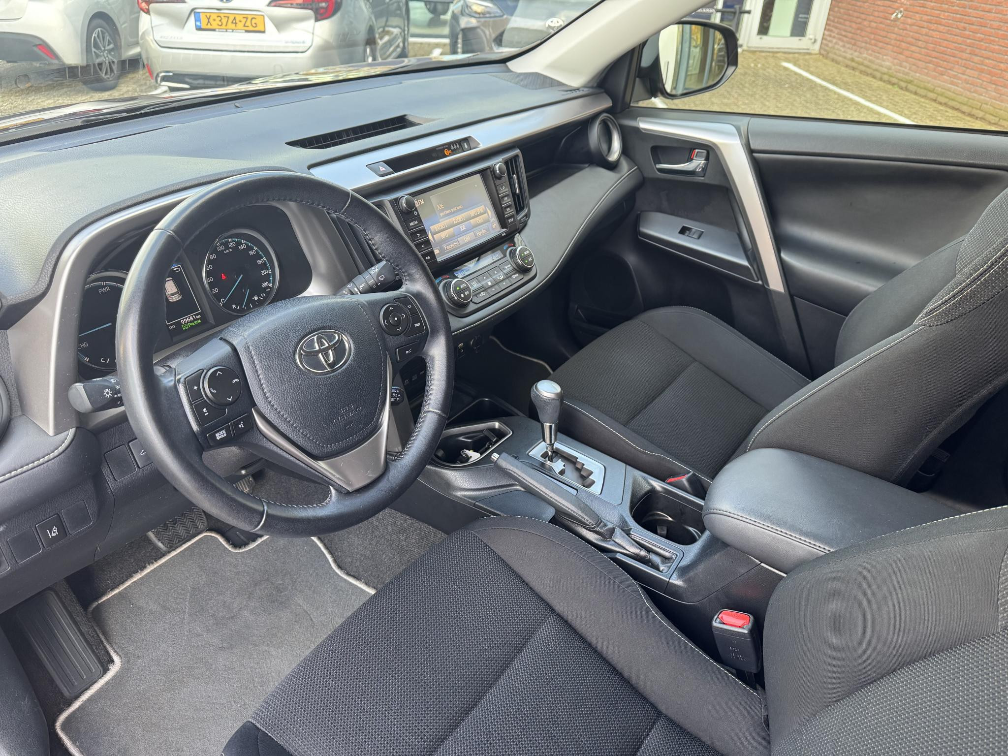 Hoofdafbeelding Toyota RAV4