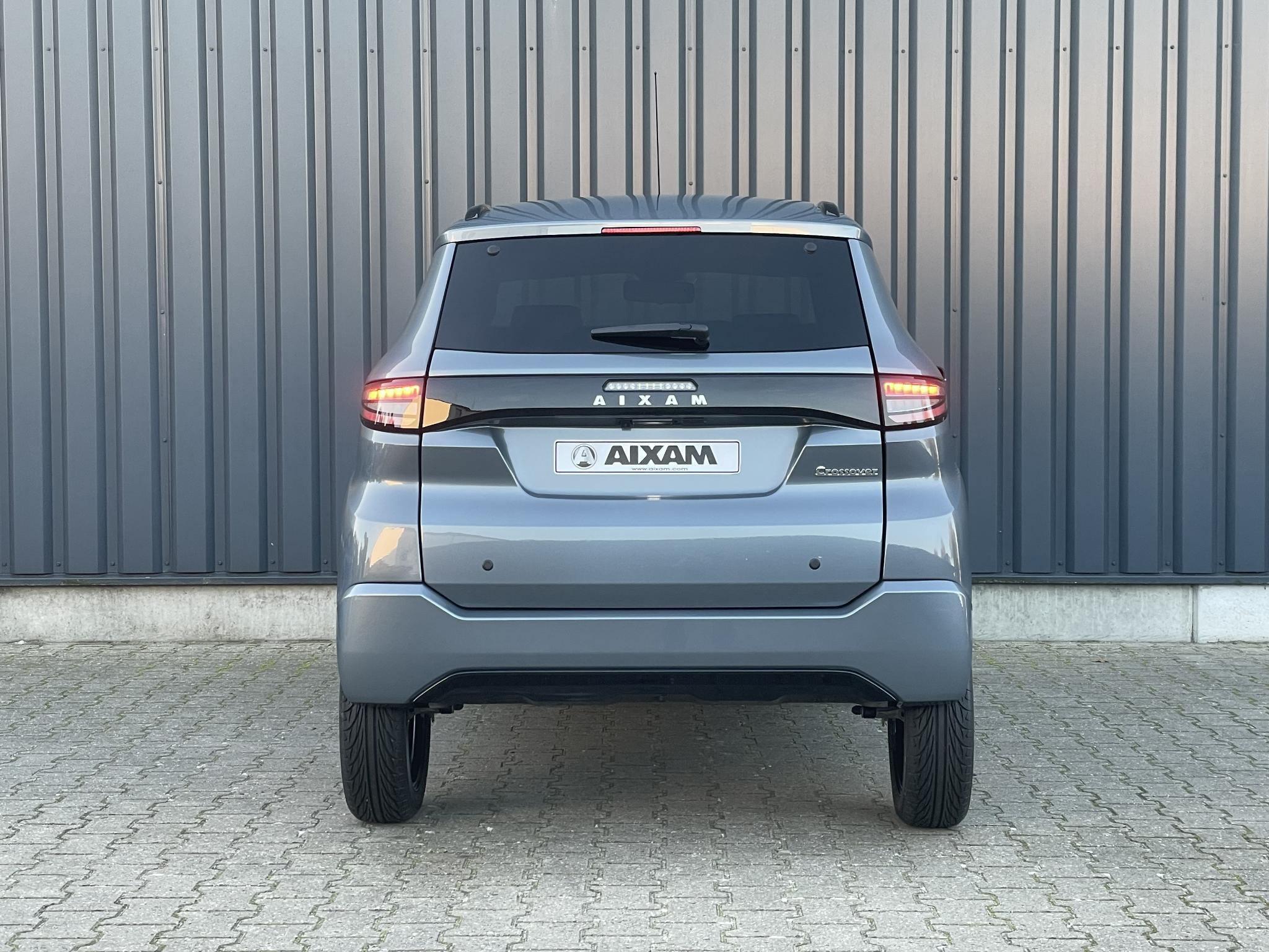 Hoofdafbeelding Axaim Crossover