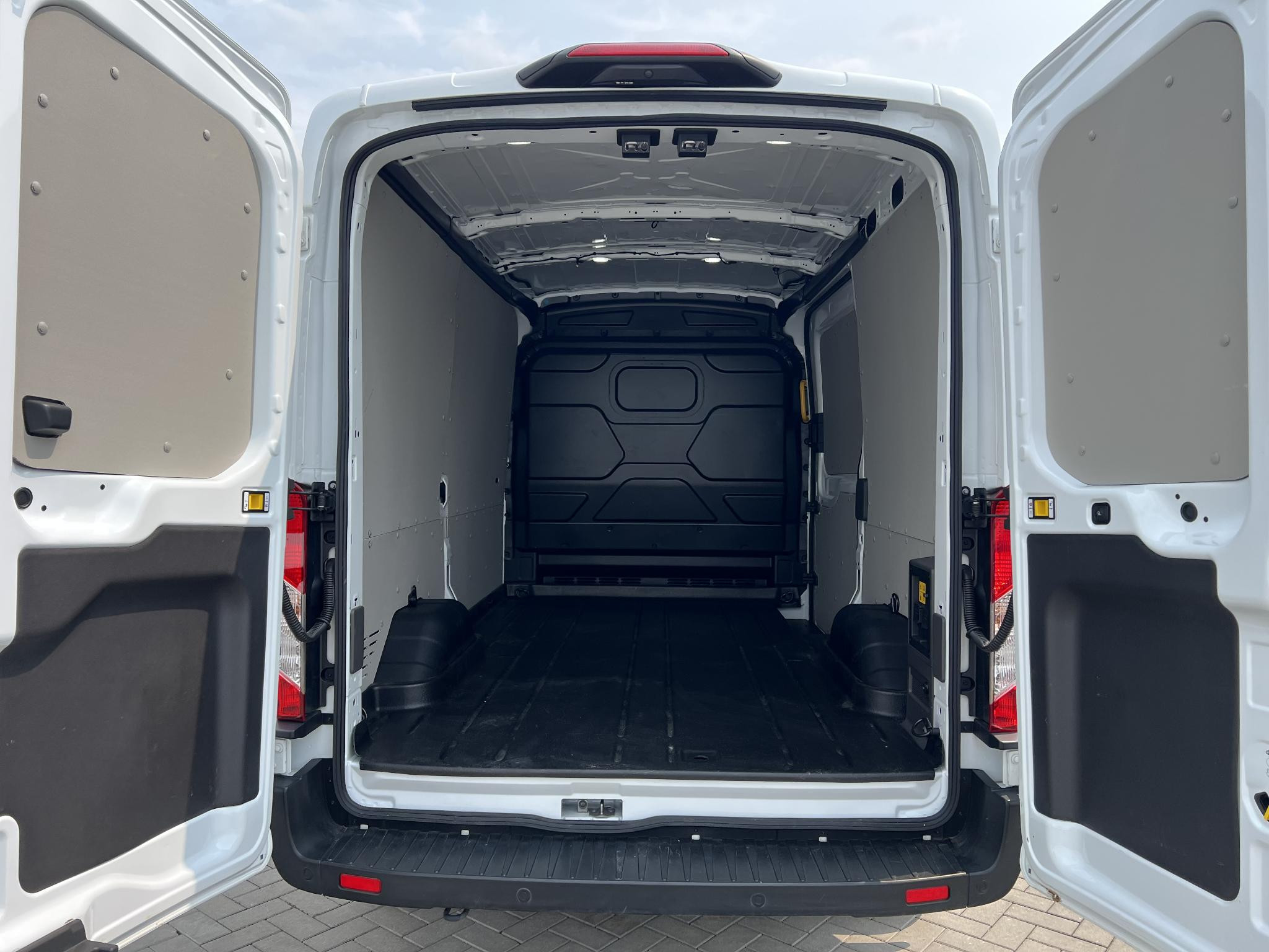 Hoofdafbeelding Ford E-Transit