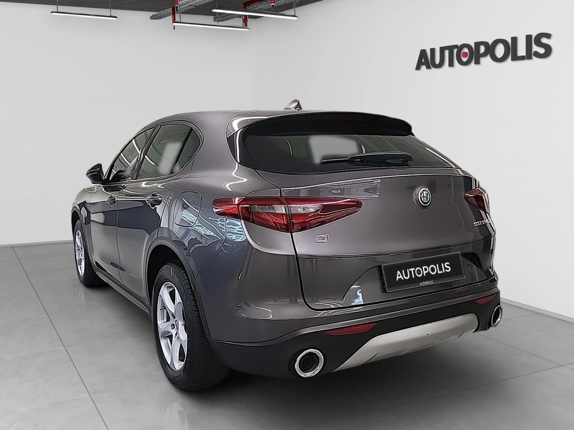 Alfa Romeo-Stelvio-image-15