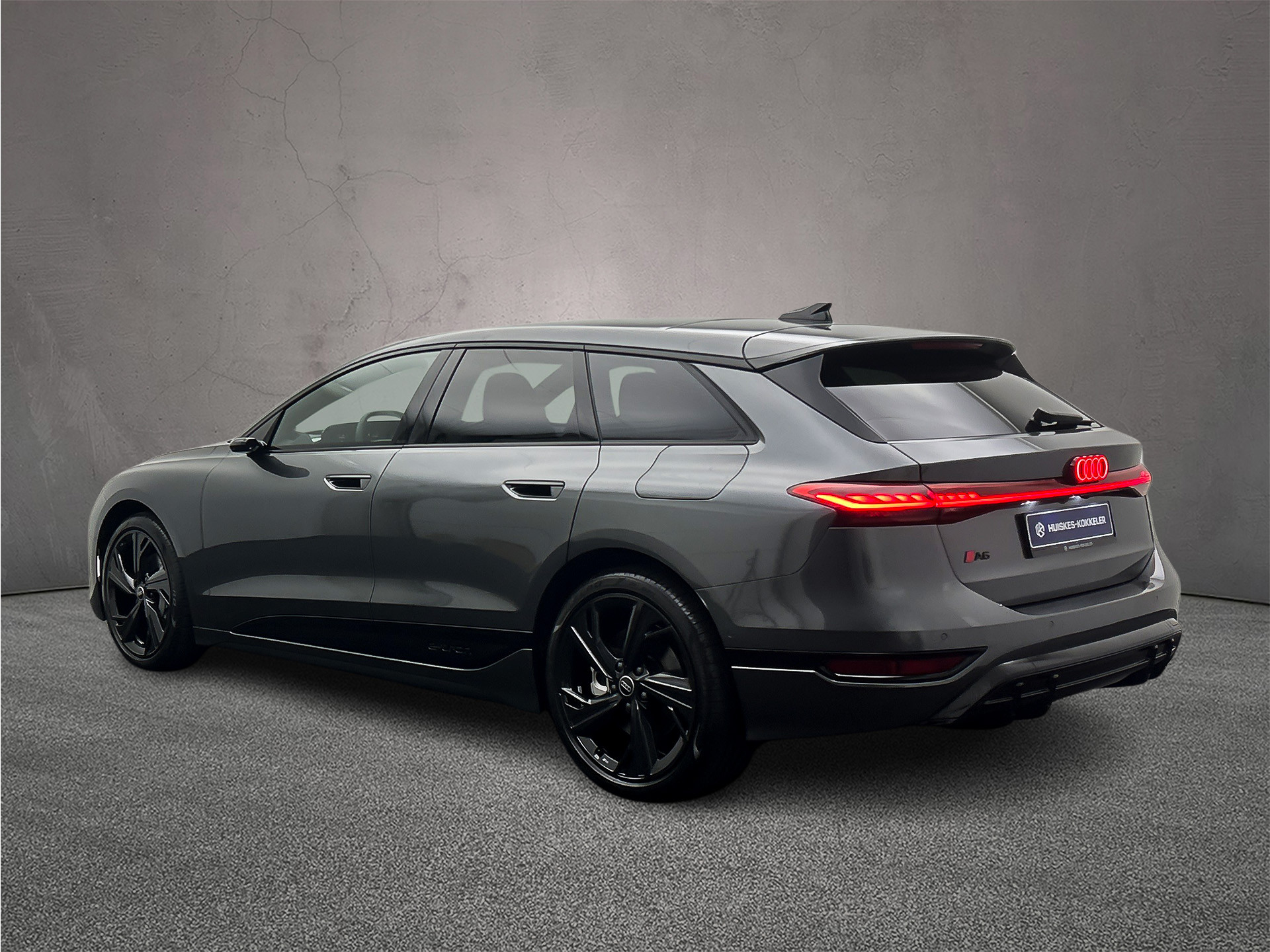 Hoofdafbeelding Audi A6 Avant e-tron