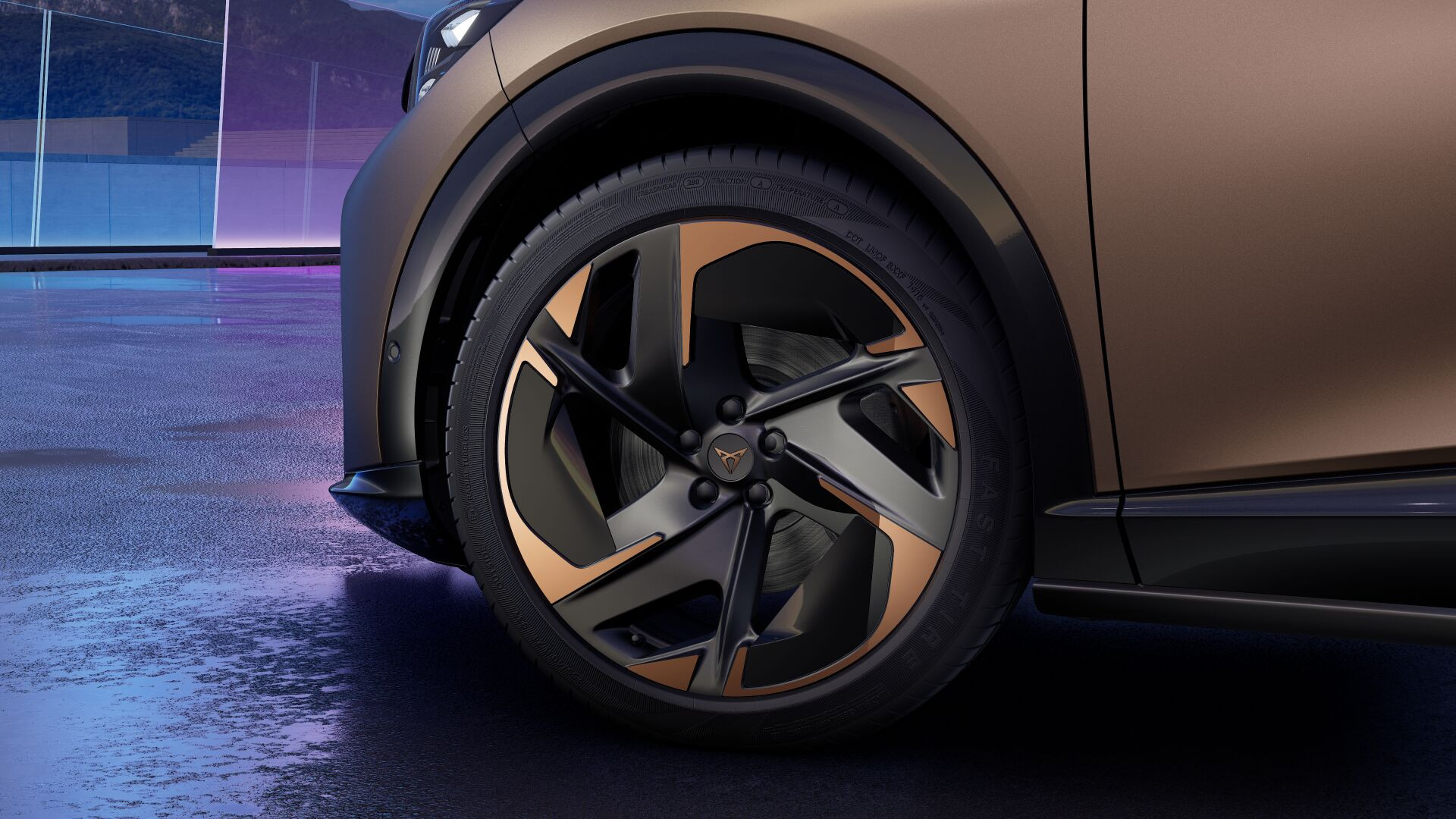 Hoofdafbeelding CUPRA Tavascan