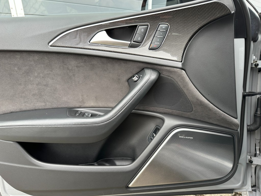 Hoofdafbeelding Audi S6