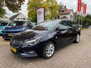 Hoofdafbeelding Opel Astra Opel Astra SPORTS TOURER 1.6 CDTI BUSINESS EXECUTIVE / TREKHAAK / NAVI